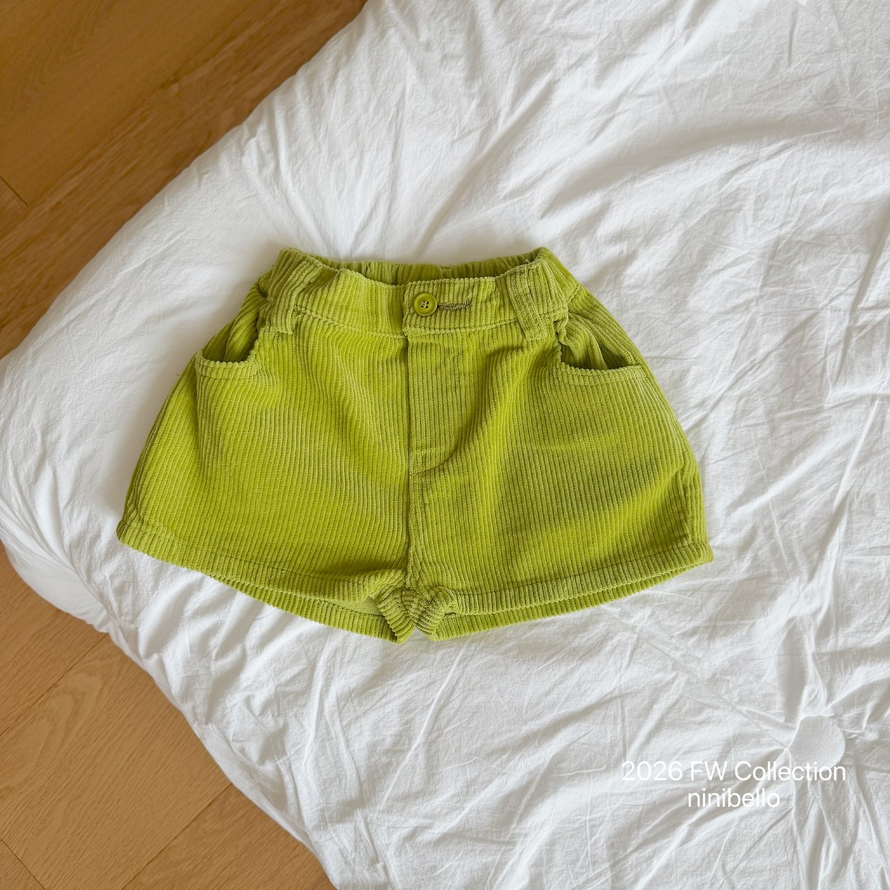 Ninibello | Peekaboo Corduroy Shorts 
