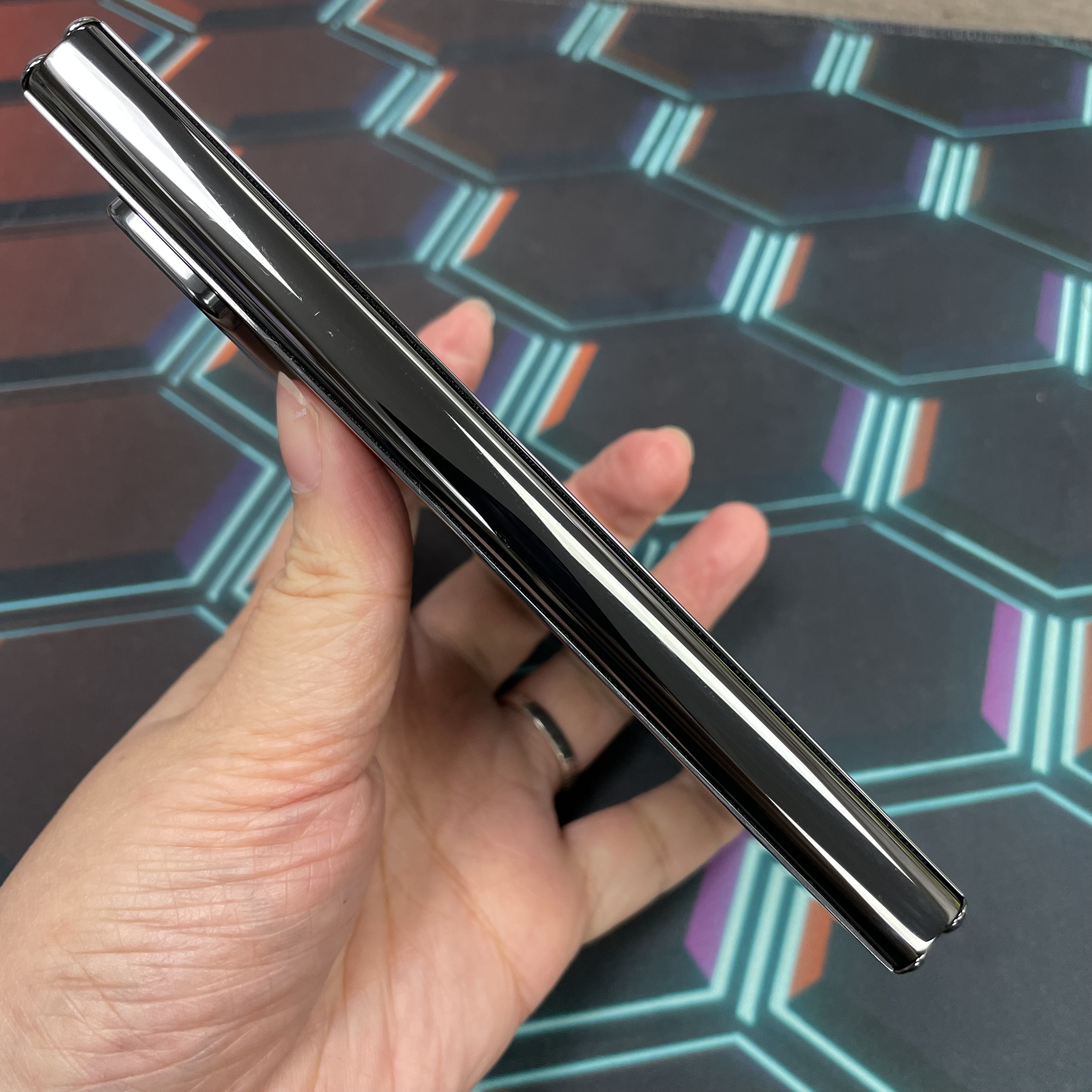 *7982 Google Pixel Fold 勁靚機 12+256GB 黑色 black 國際版