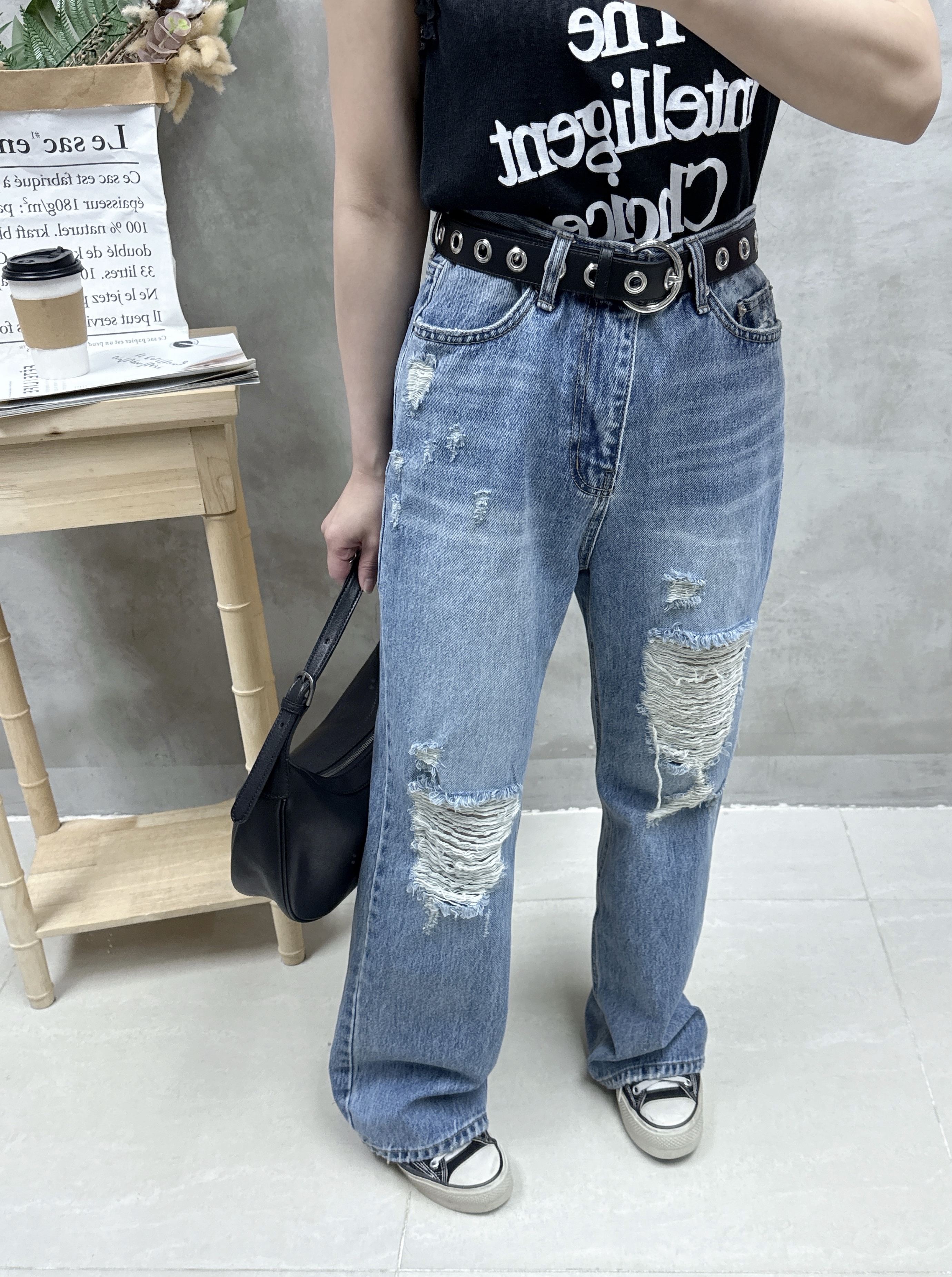 E19爛直腳牛仔褲