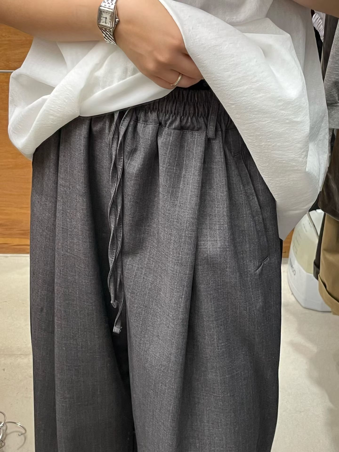 時尚寬鬆條紋休閒褲