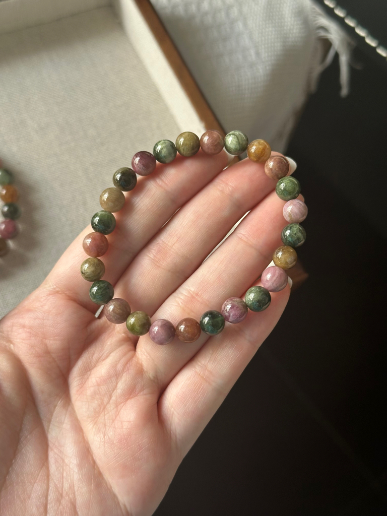 彩虹碧玺 ｜Rainbow Tourmaline 