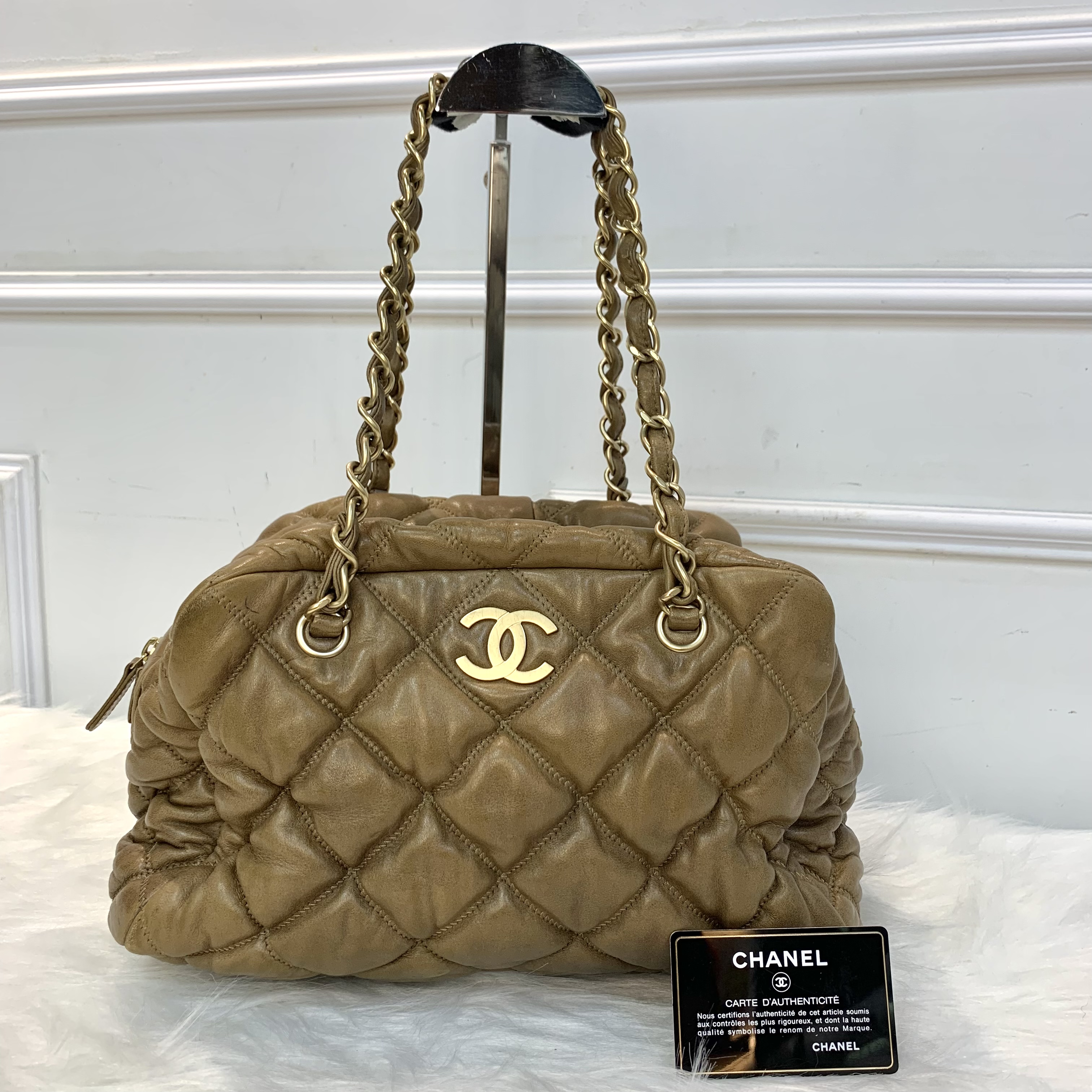 Chanel 羊皮皮革 bubble bag Chain Shoulder金扣鏈帶肩背袋