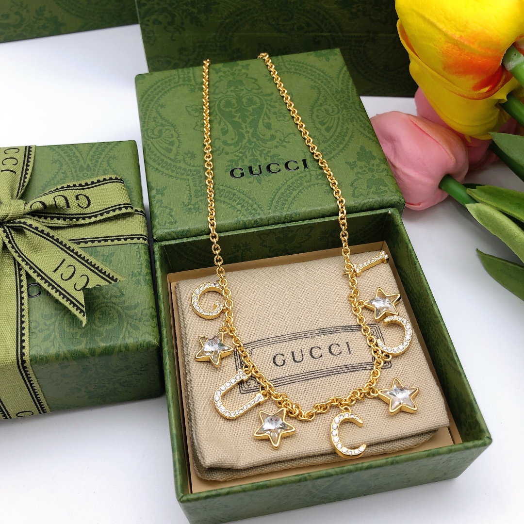 【原單】GUCCI Script Star Detail Crystal Stone Necklace