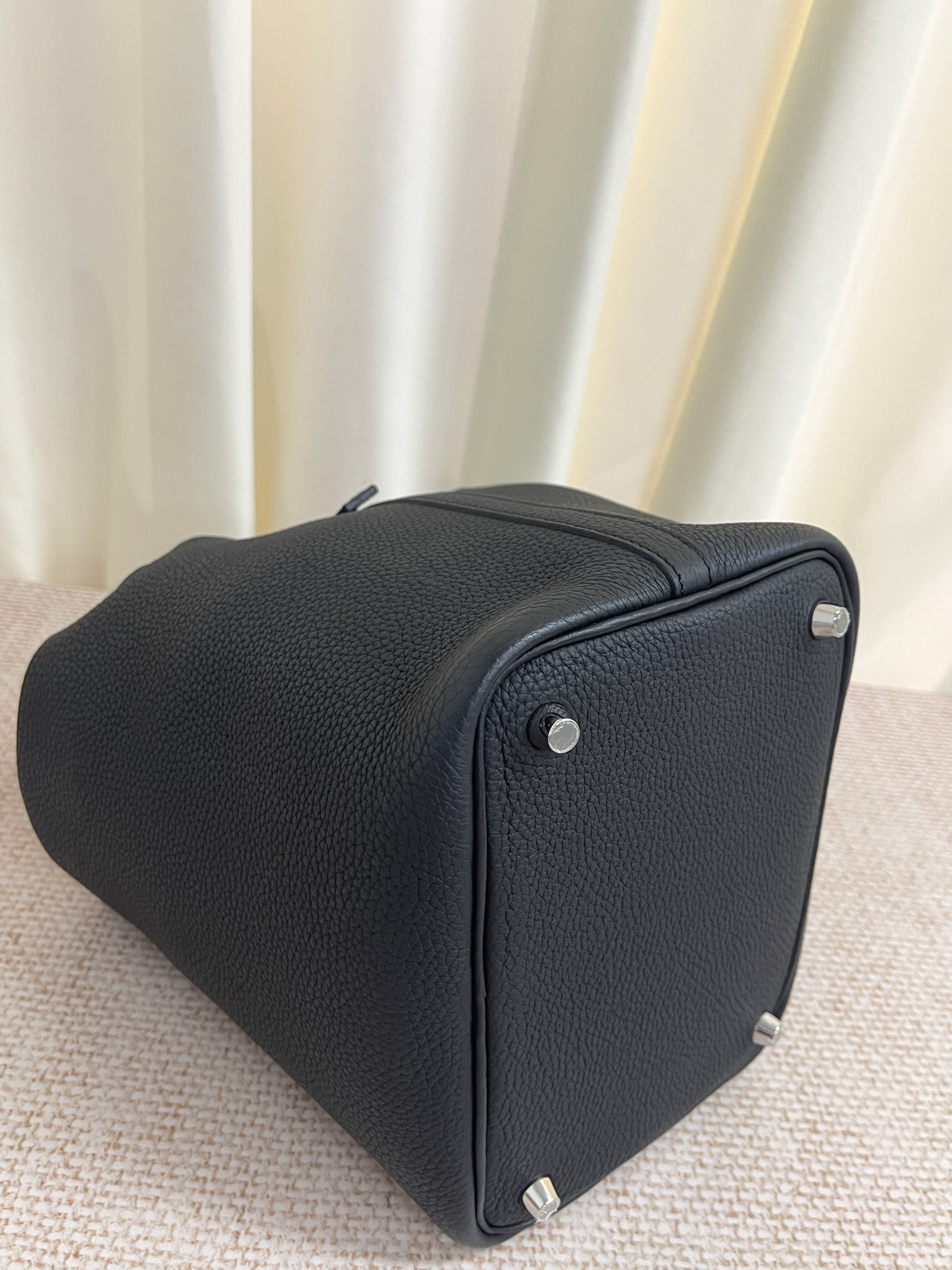 Pre-owned Hermes P18/ Stamp D/ Product Code: 26031706