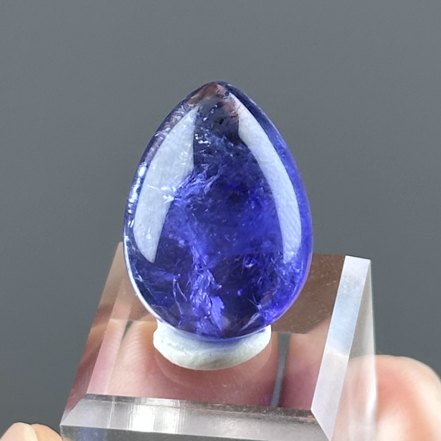 坦桑石 - Tanzanite | TA008