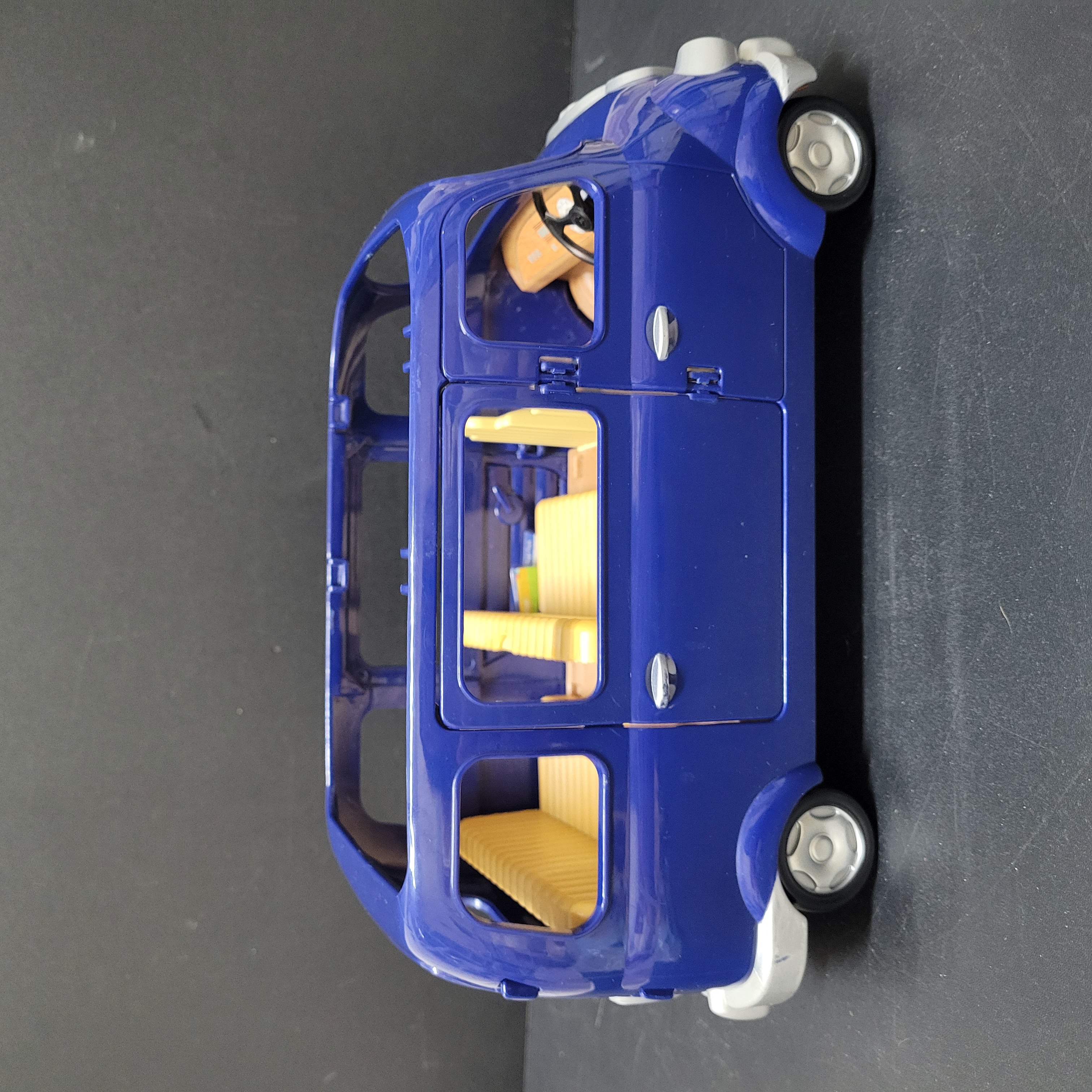 森林家族大屋及車(香港包順豐站）