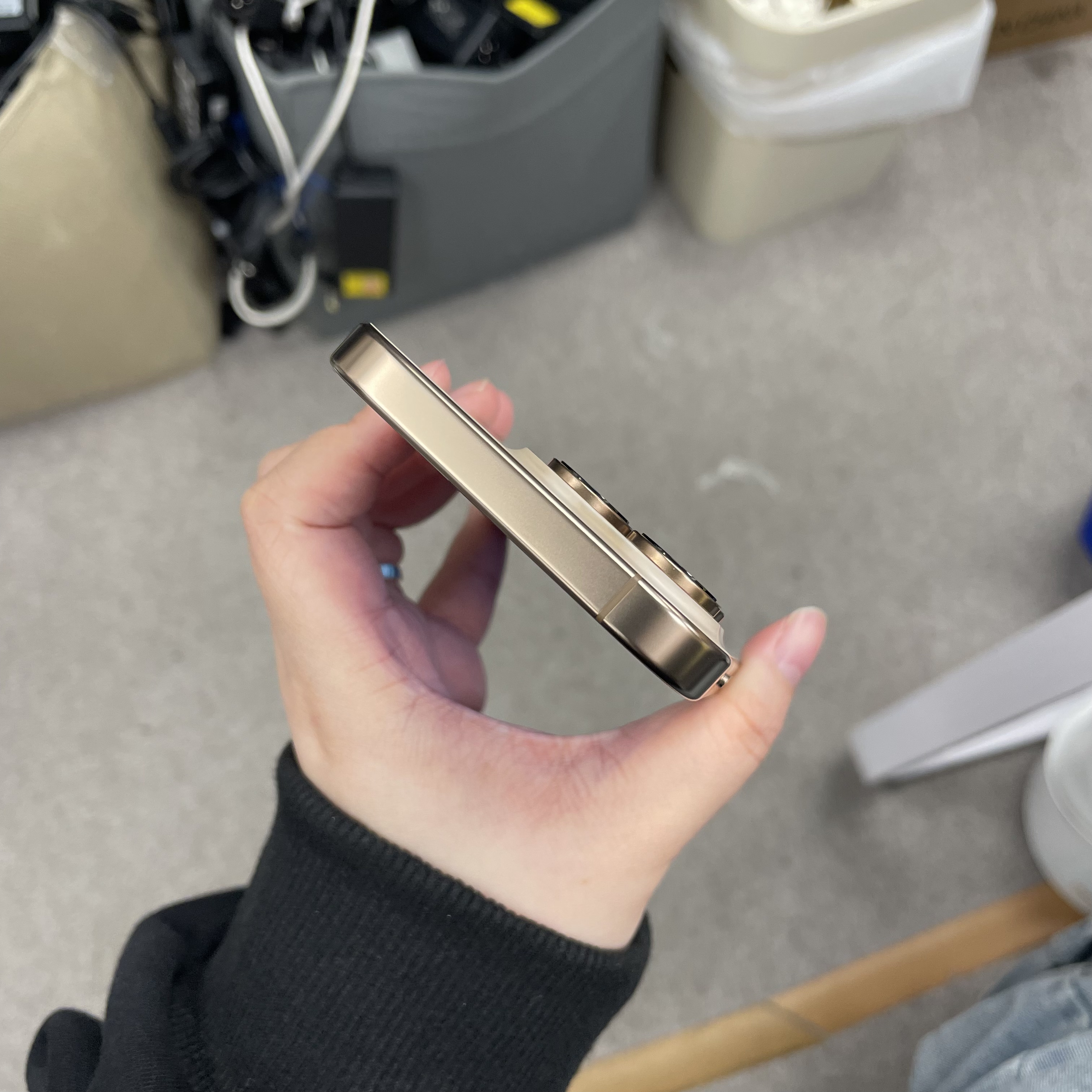 *5924 16 Pro 完美機 512GB 電89 沙色 gold