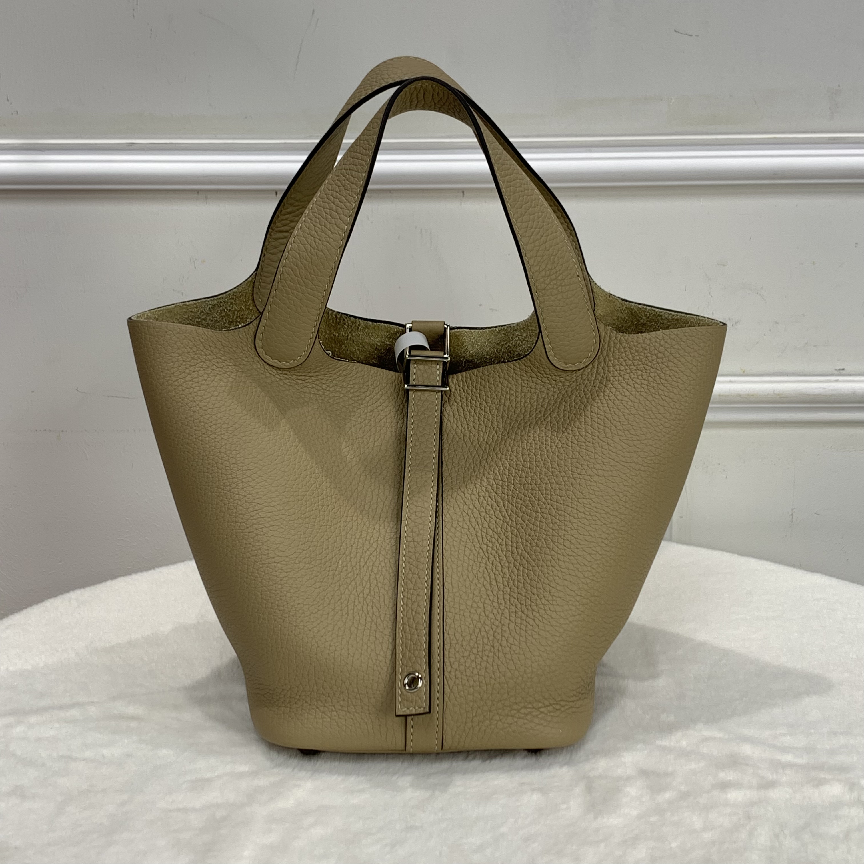 Hermes Picotin 18 風衣灰銀扣