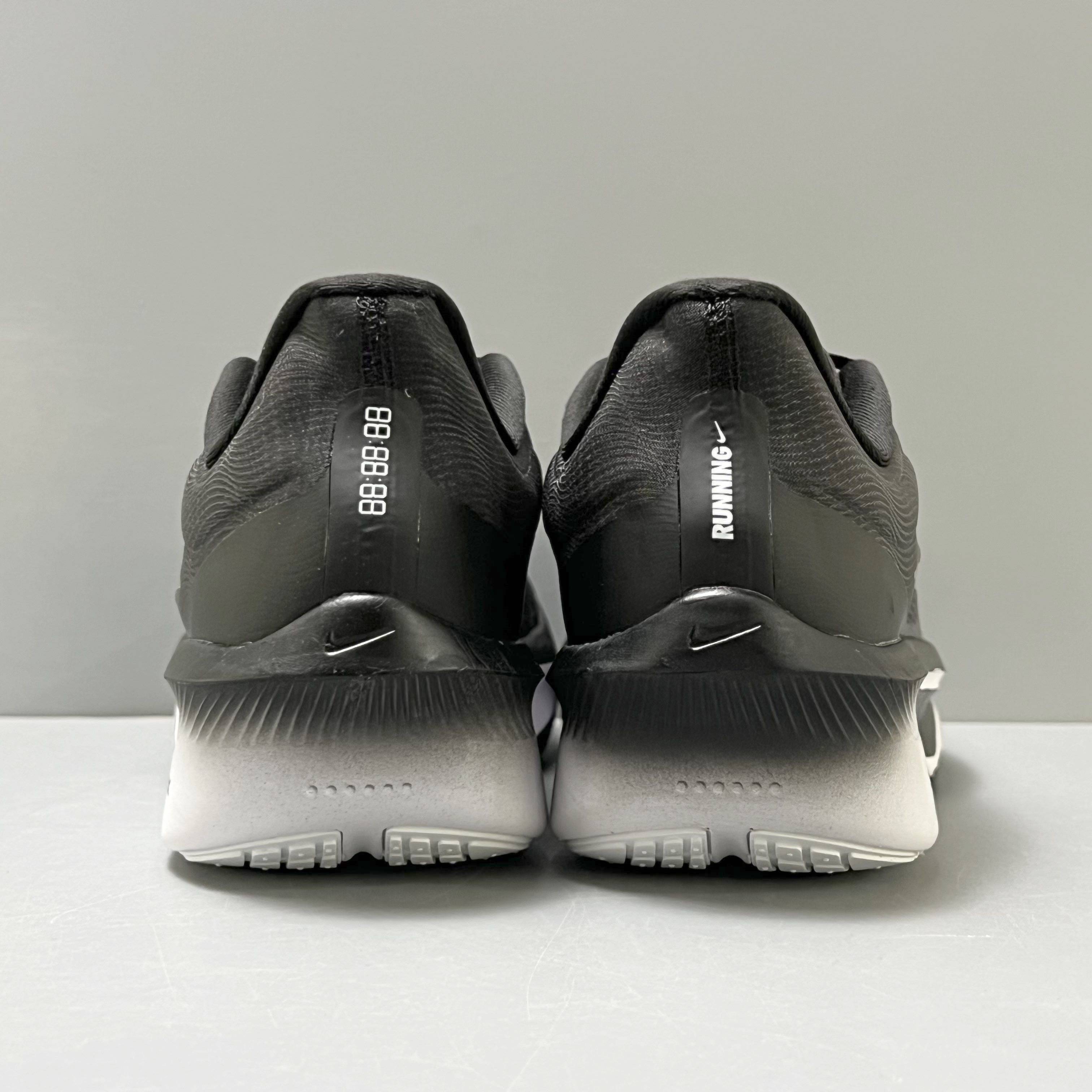 Nike Zoom Fly 6 FN8454-001