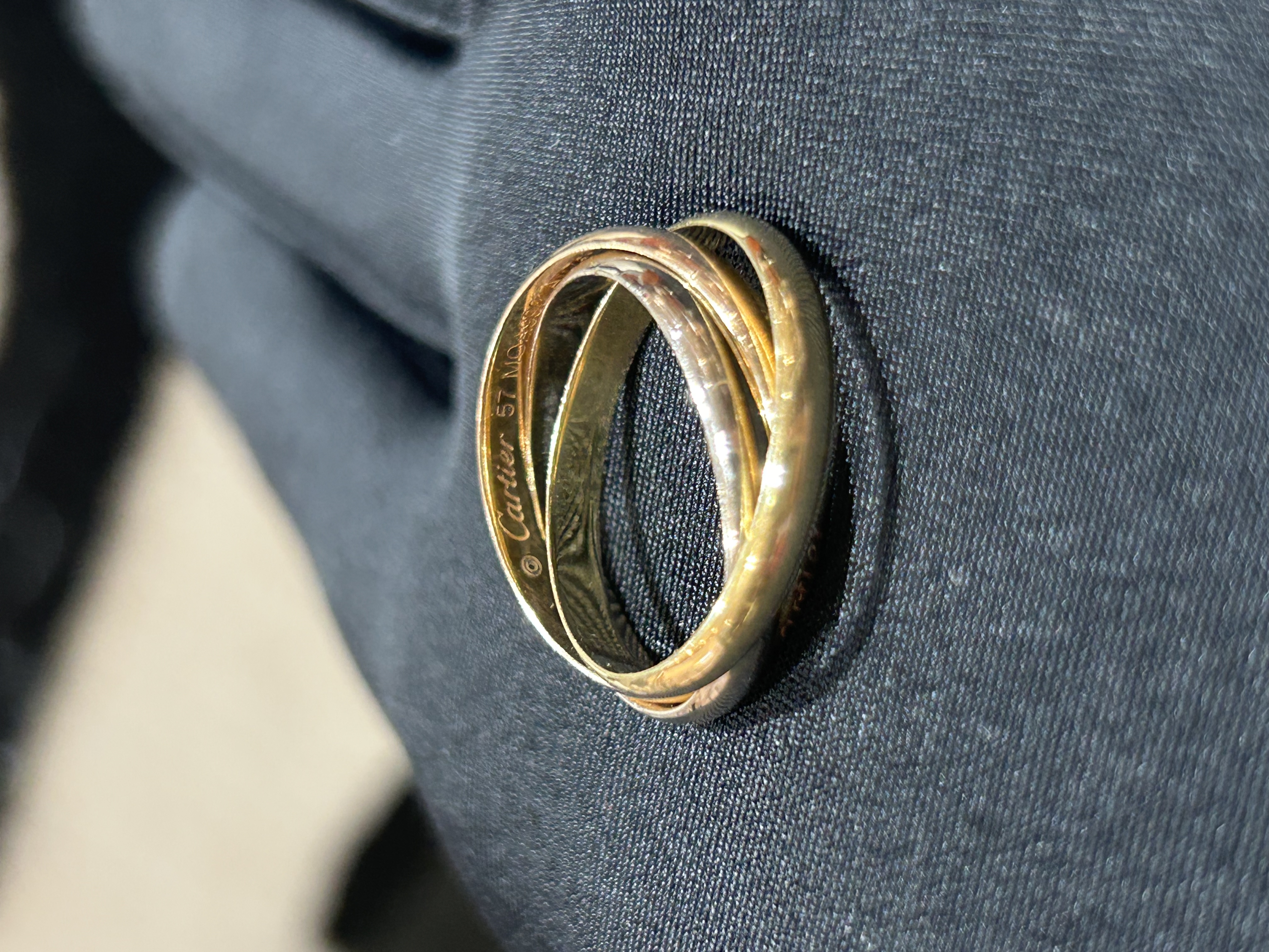 Cartier Trinity Ring size: 57 100%Authentic, 95%New ✅專門店收據✅證書
