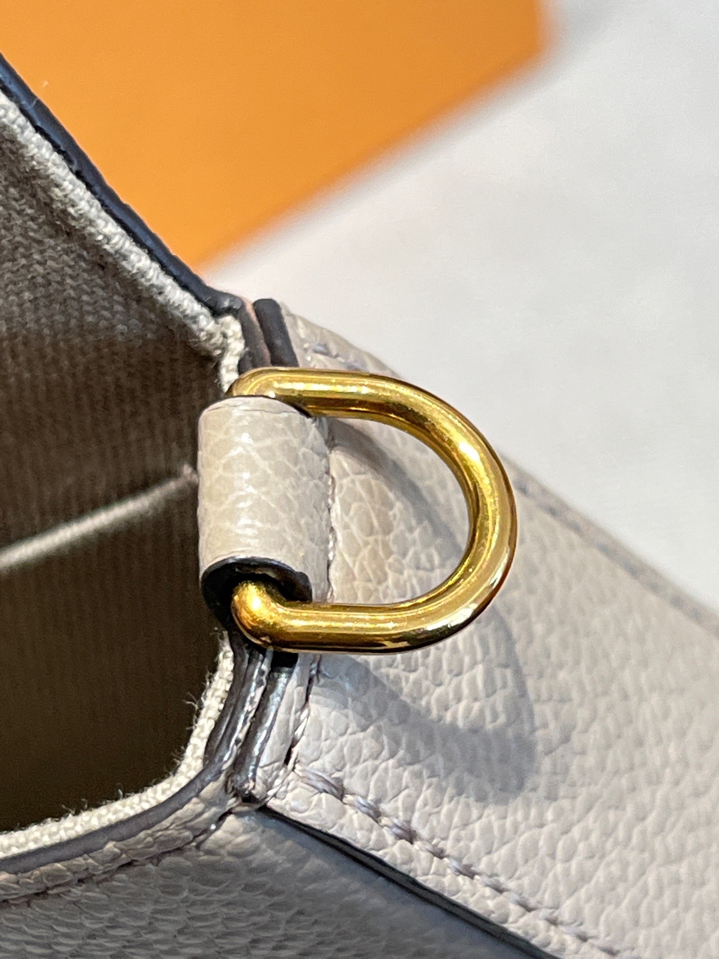 【預訂貨品】LV大象灰純皮三合一💳芯片款