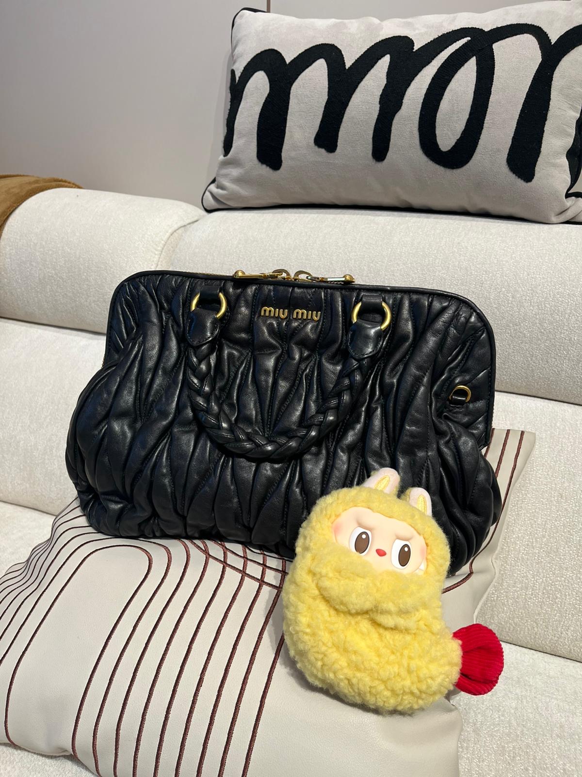 Miu Miu matelasse nappa leather handbag,100%Authentic,95%new ✅塵袋 