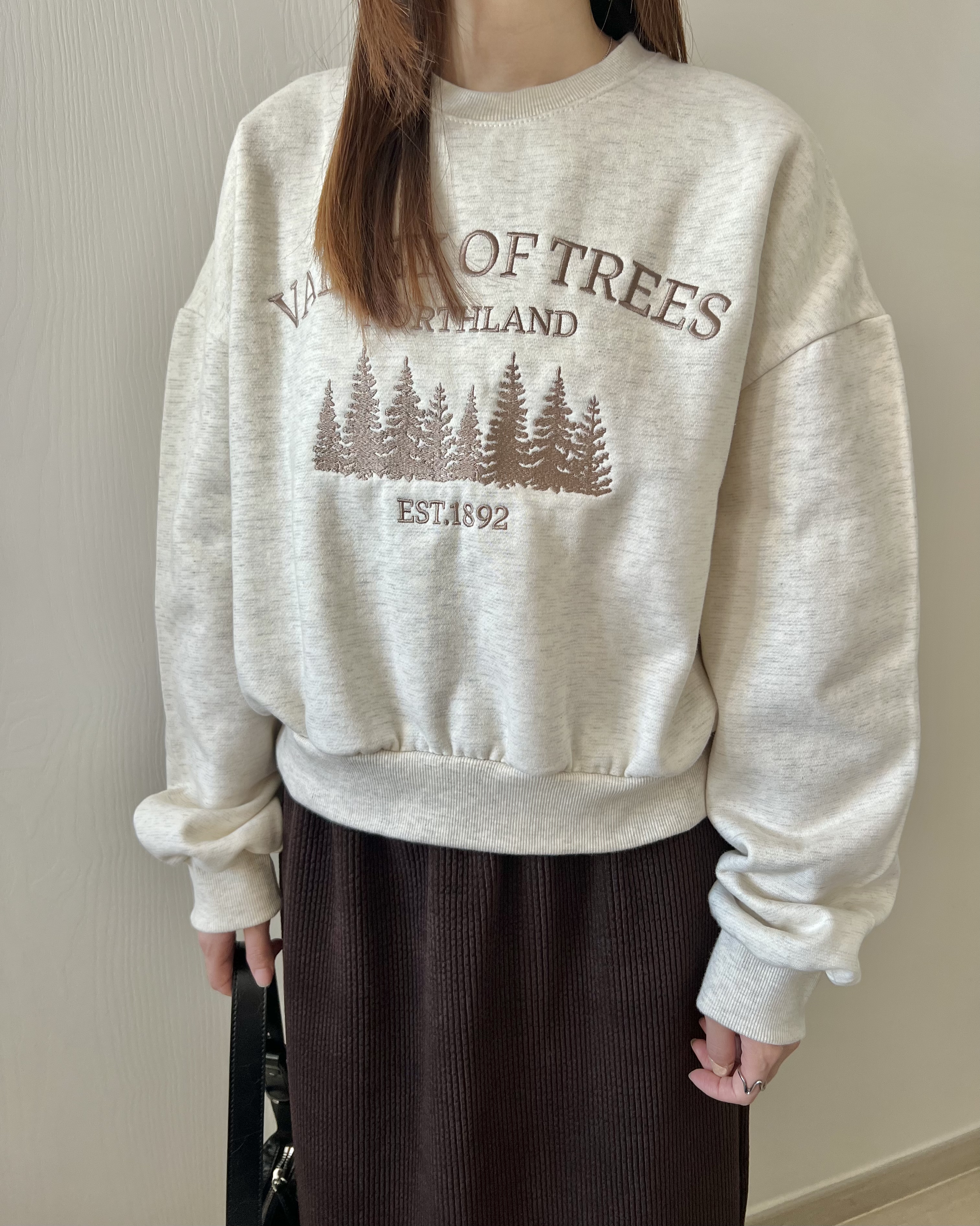 刺繡樹林衛衣 現貨