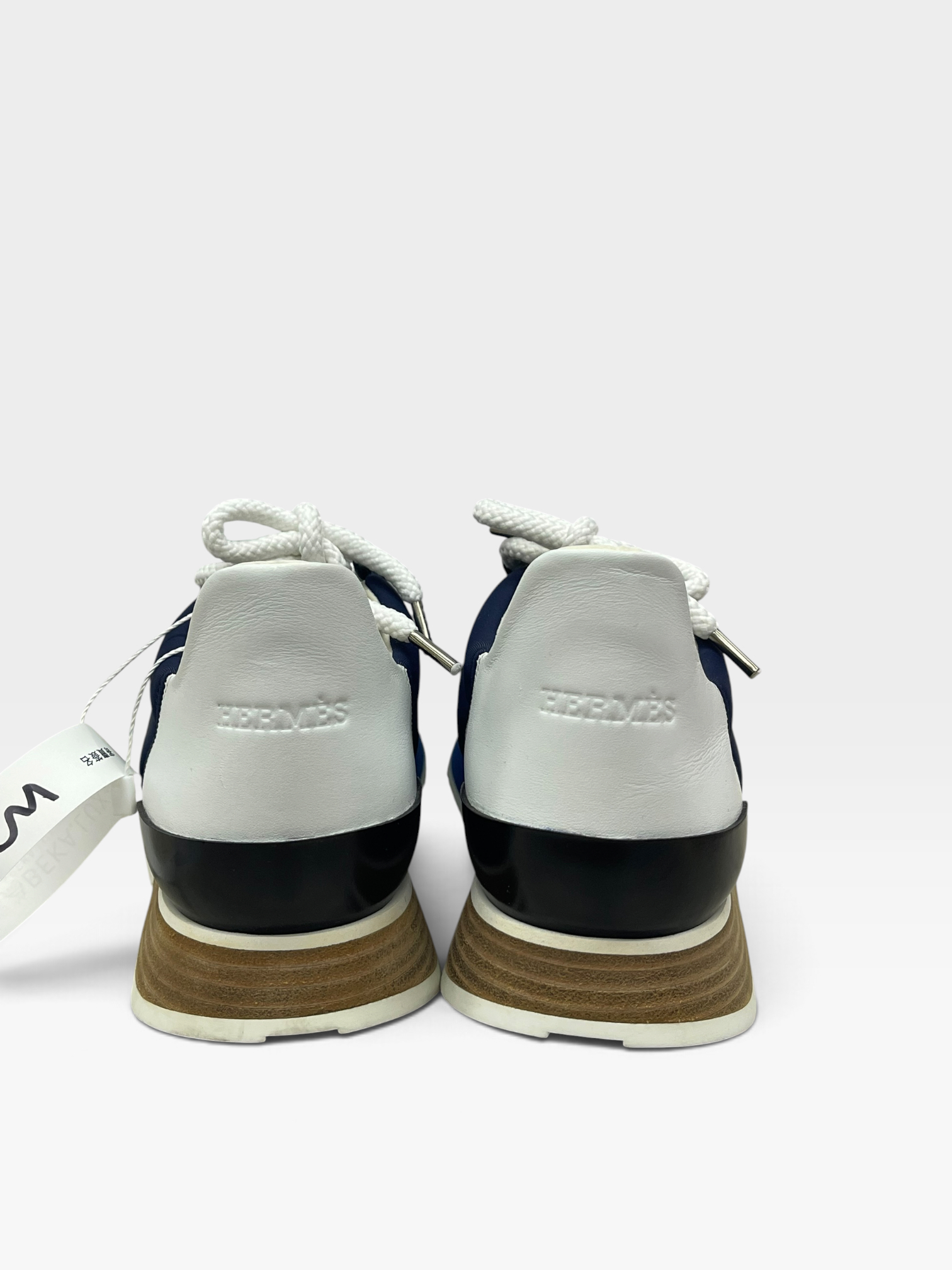 Pre-Owned HERMÉS Sneakers / Product Code: 090907