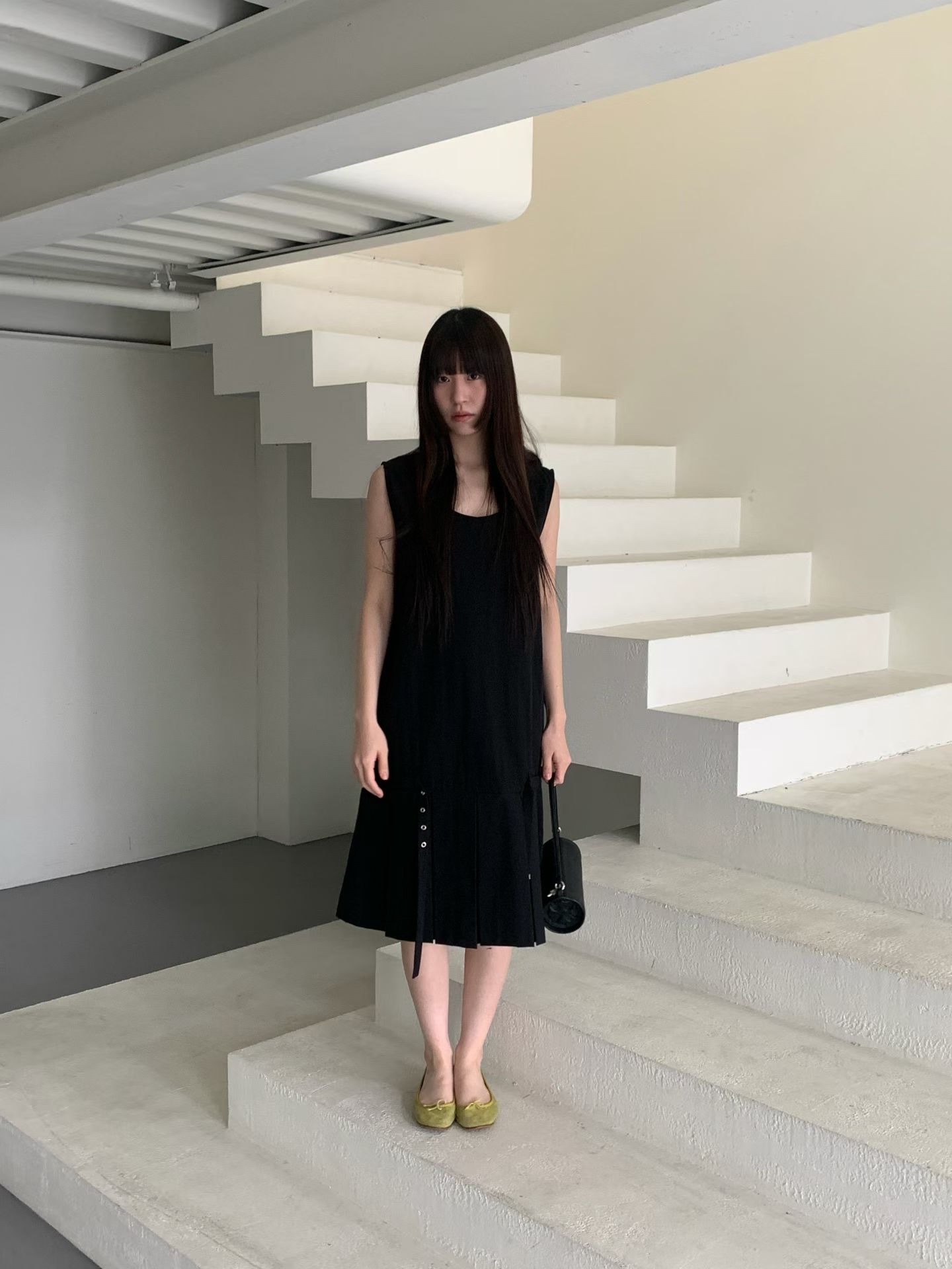 Black dress