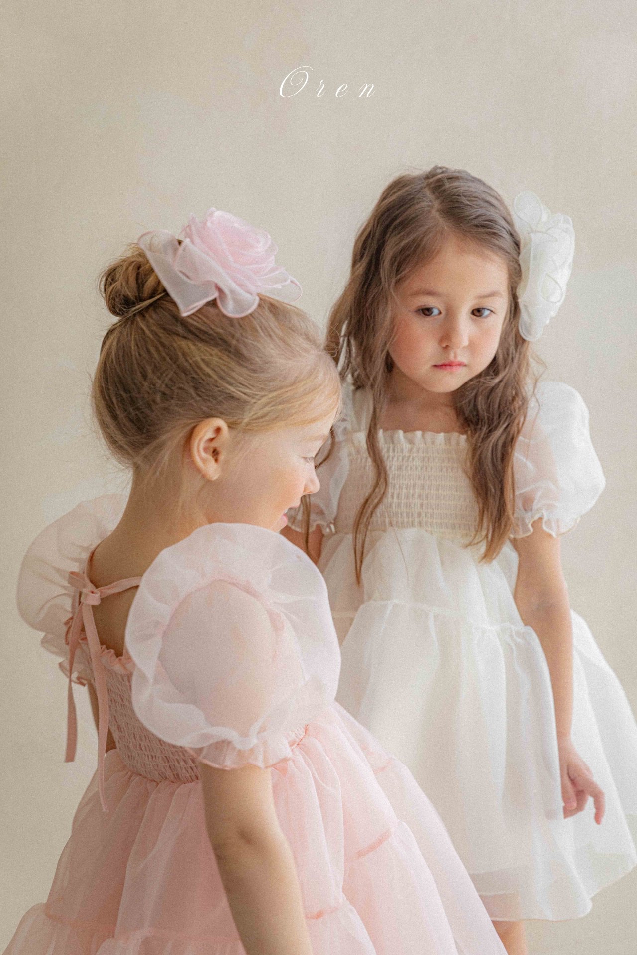 ☀️預訂 韓國直送☀️🇰🇷Oren兩色歐根紗泡泡袖包屁裙/連身裙