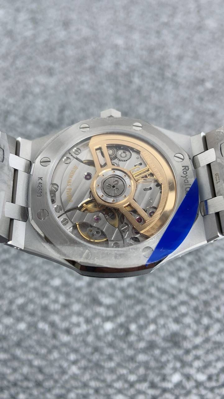 爱彼皇家橡树系列自动机械男士腕表