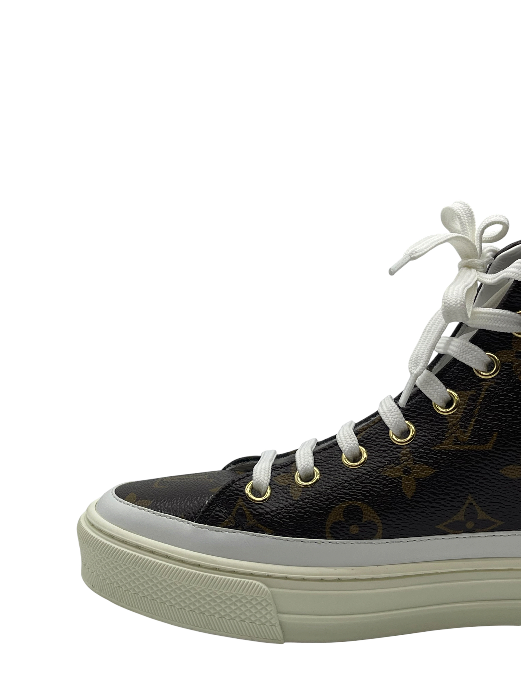 Pre-Owned LV Stellar Monogram High Top Sneakers / Product Code: 26052403