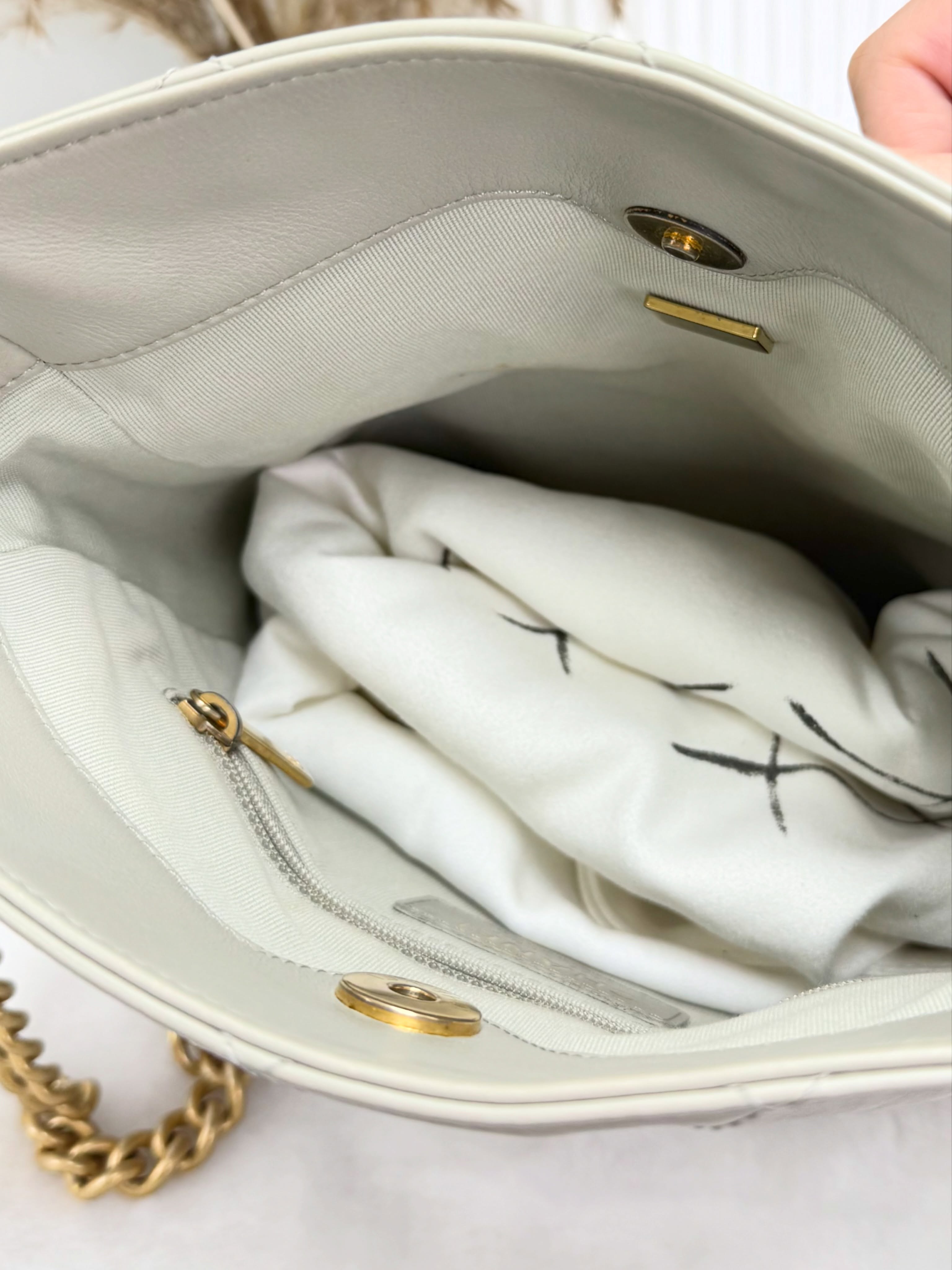 Chanel👜 PRE OWNED 🛍️灰色 金扣菱格鏈條單肩包 🩶