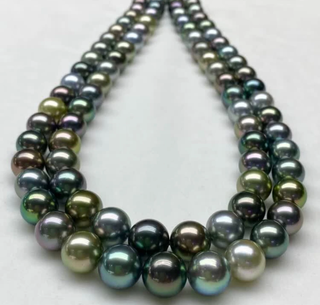 天然混彩大溪地黑珍珠頸鏈 近正圓，瑕疵很少
