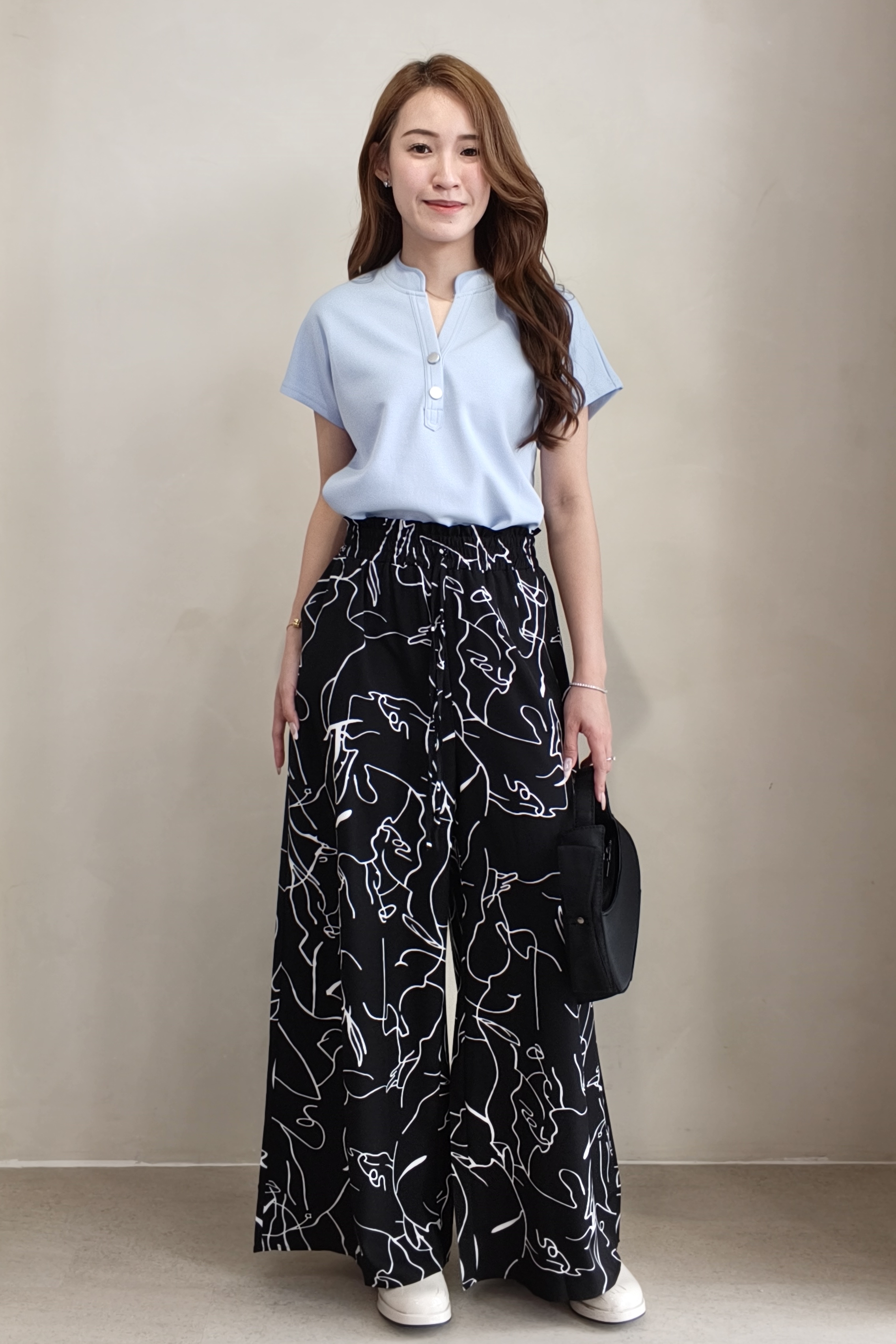 308541 Mandarin Collar Button Blouse