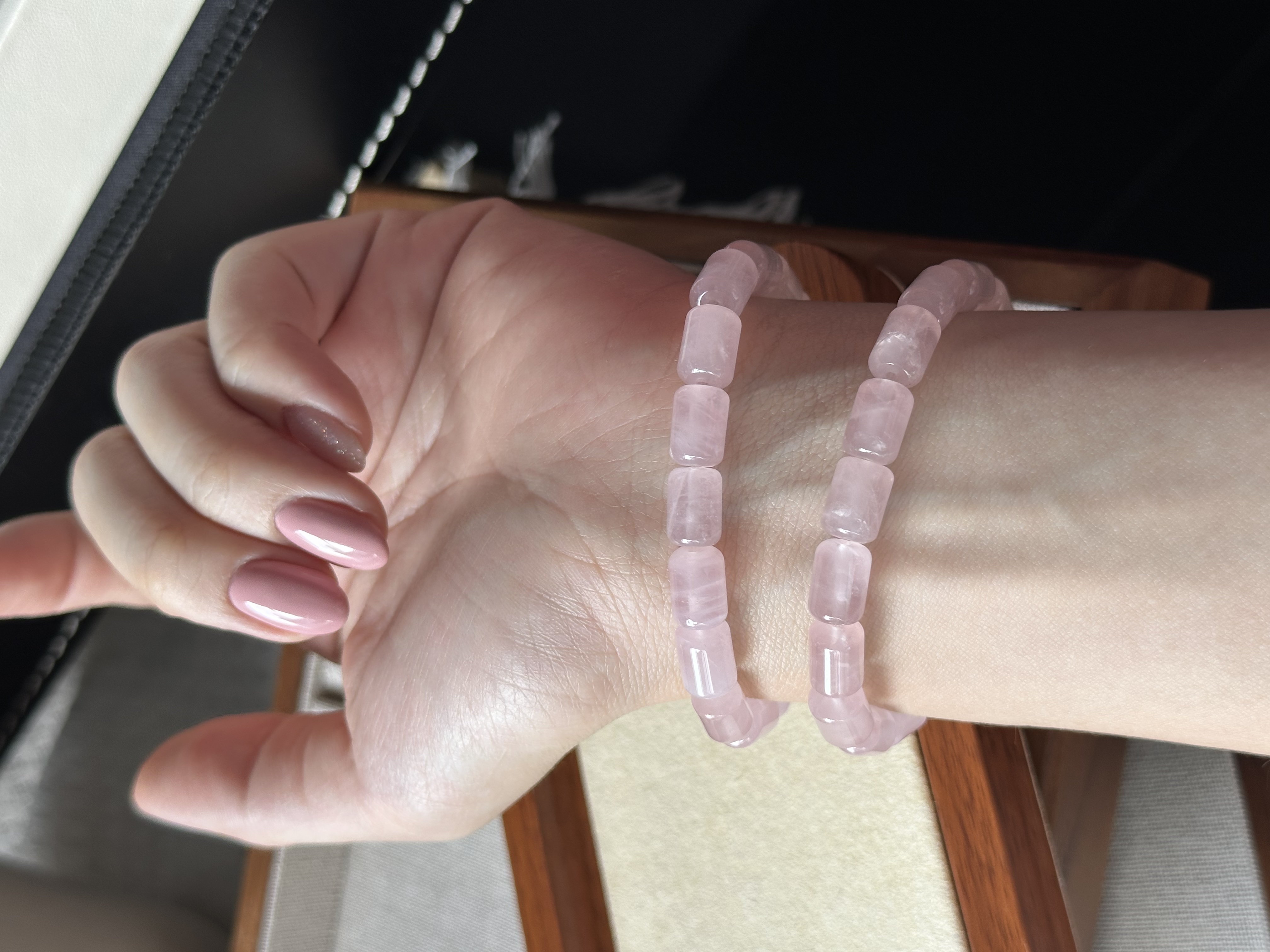 路路通粉晶 ｜ Lulutong Rose Quartz 7m+ 