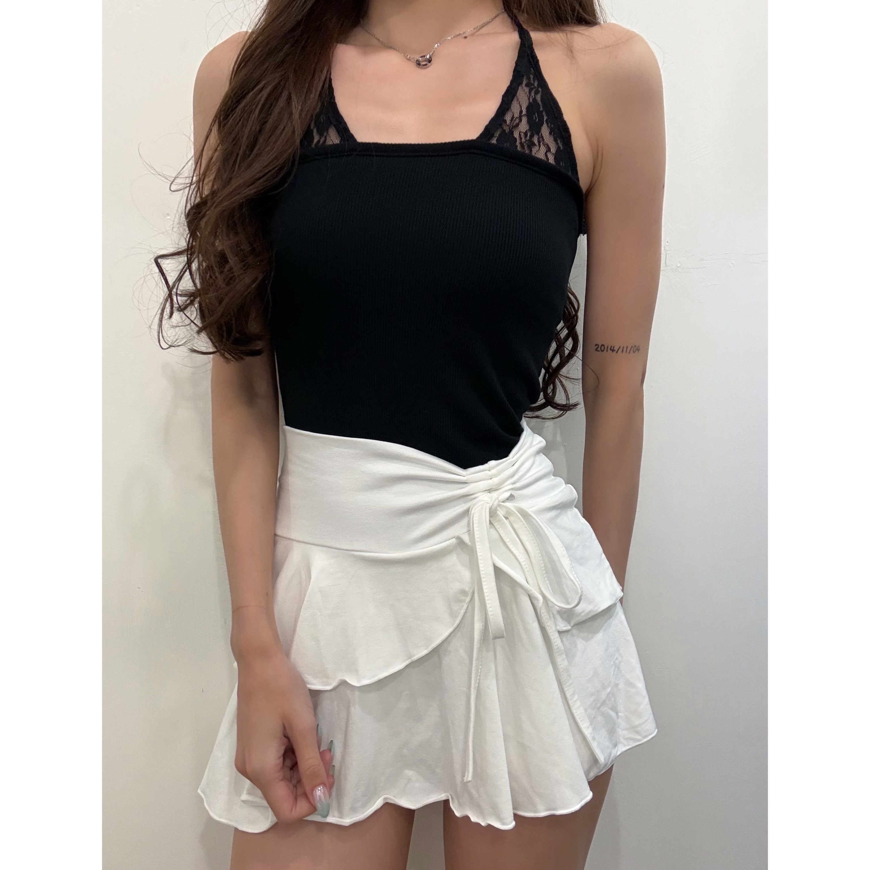 新品價8月4截單🍑2608G《FAUX-2PIECE LACE TUBE TOP》