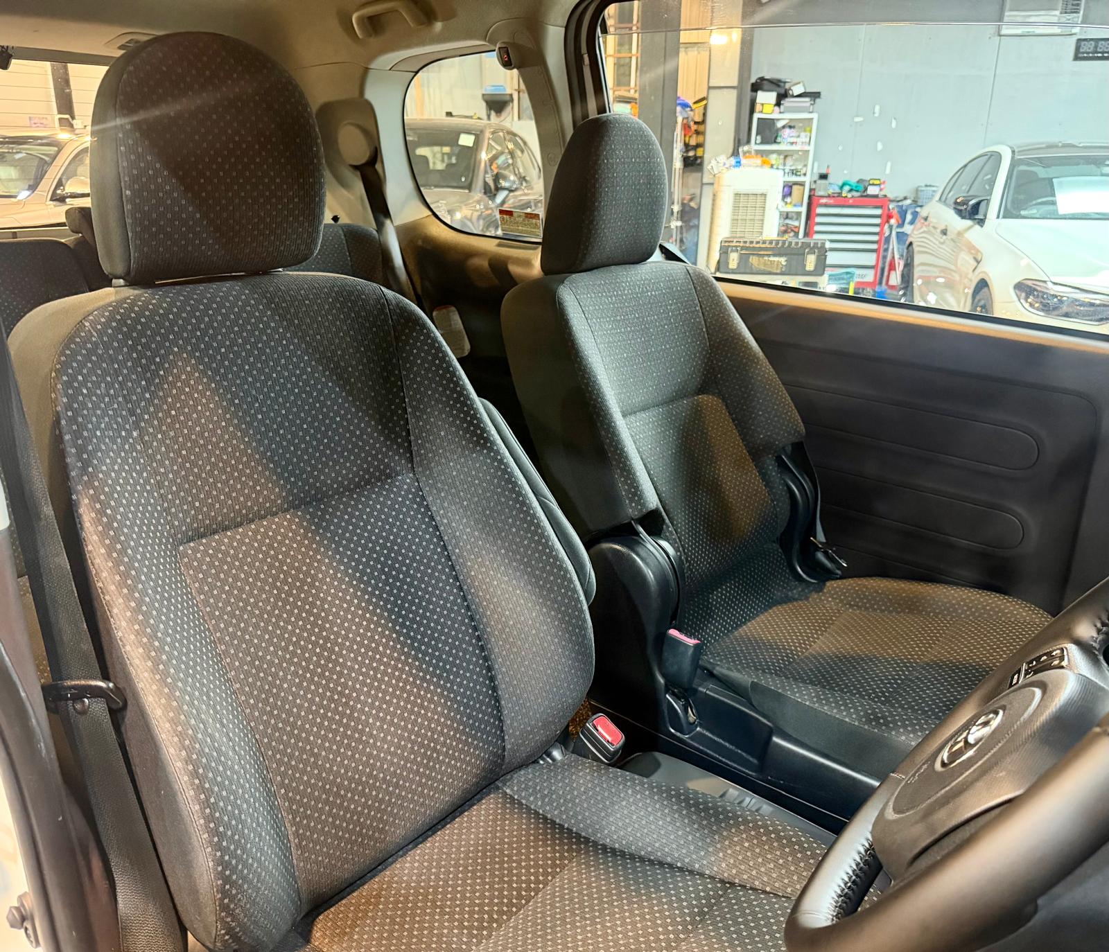 Toyota SPADE 1.5 Modellista 2015