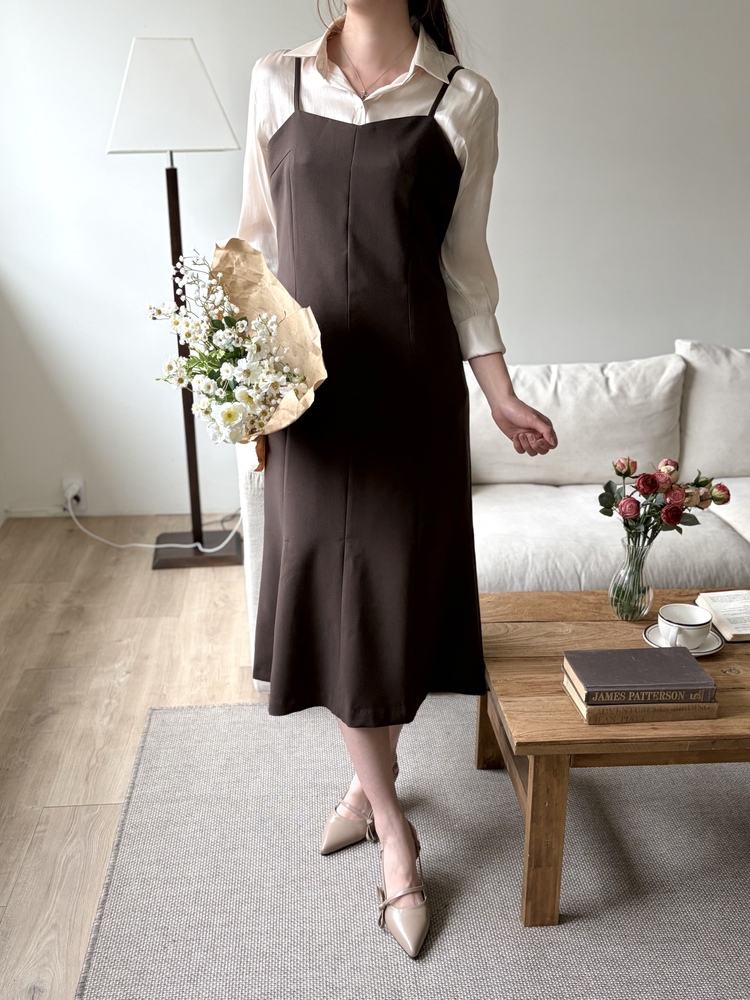 Contour Slip Dress (Brown)