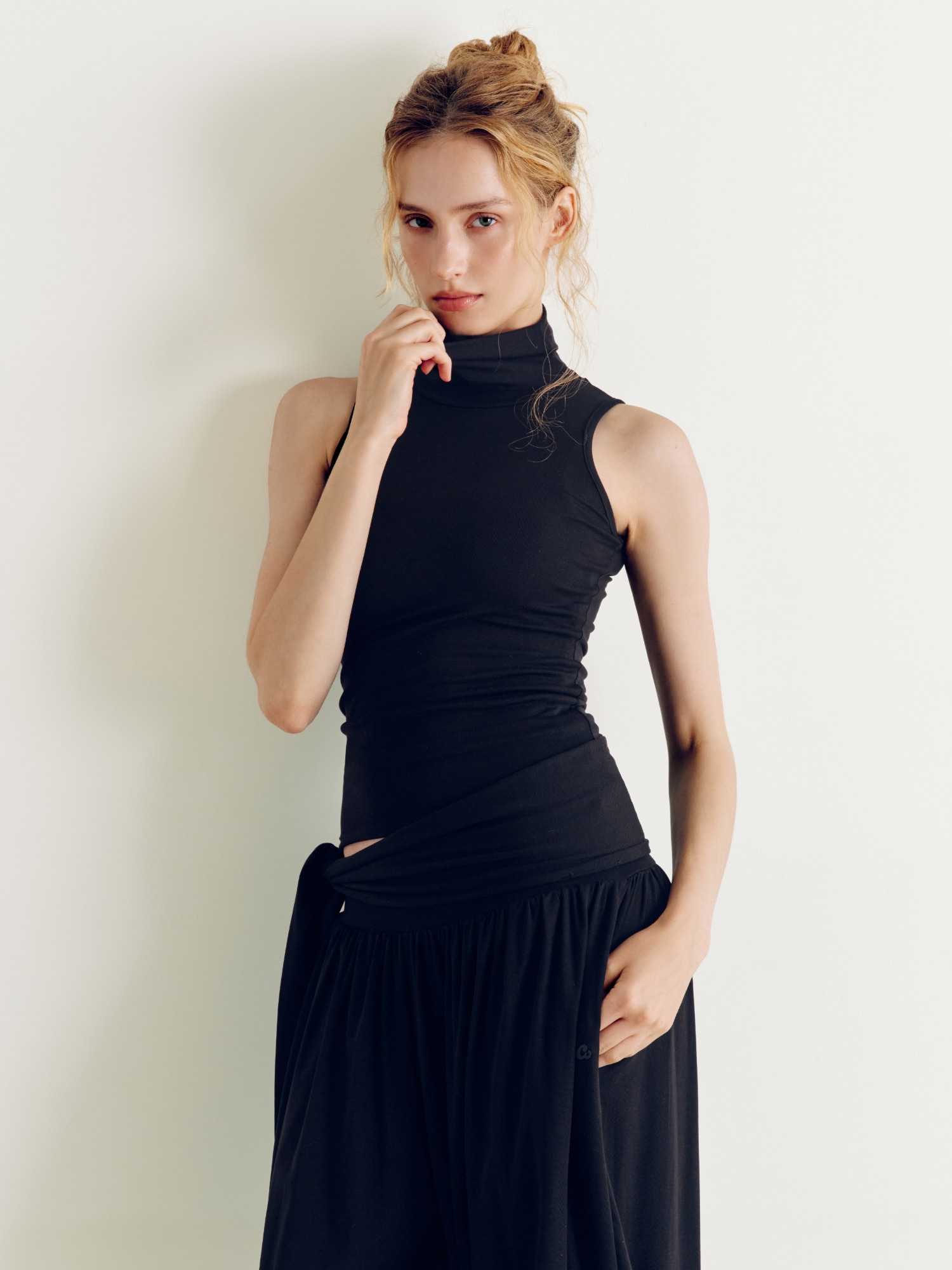 【秋冬高領薄背心】預購_Satva Turtle-Neck Sleeveless by Conch