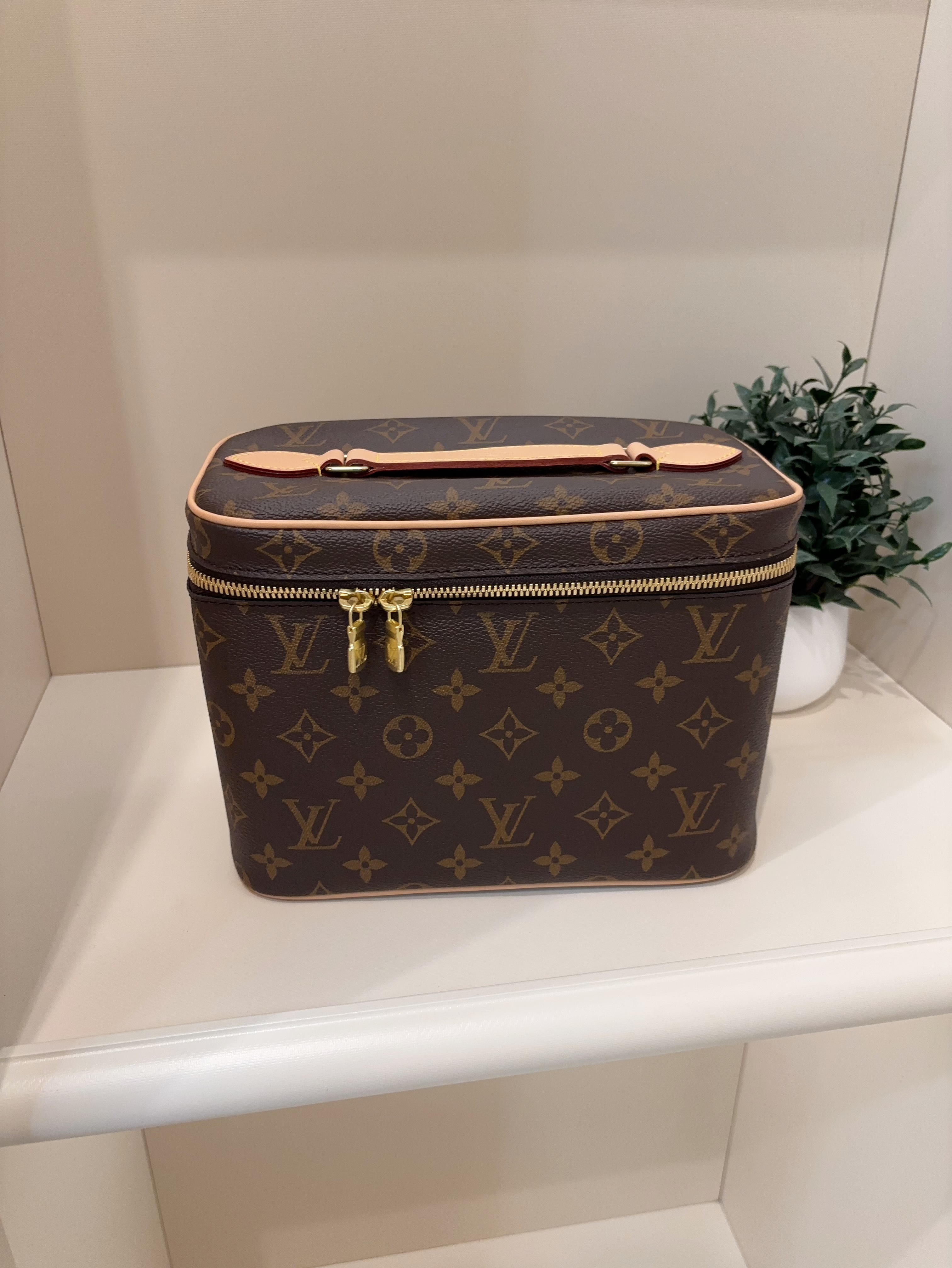 全新 Lv Nice BB monogram M42265 100%Authentic, 全新未使用品✅dust bag 