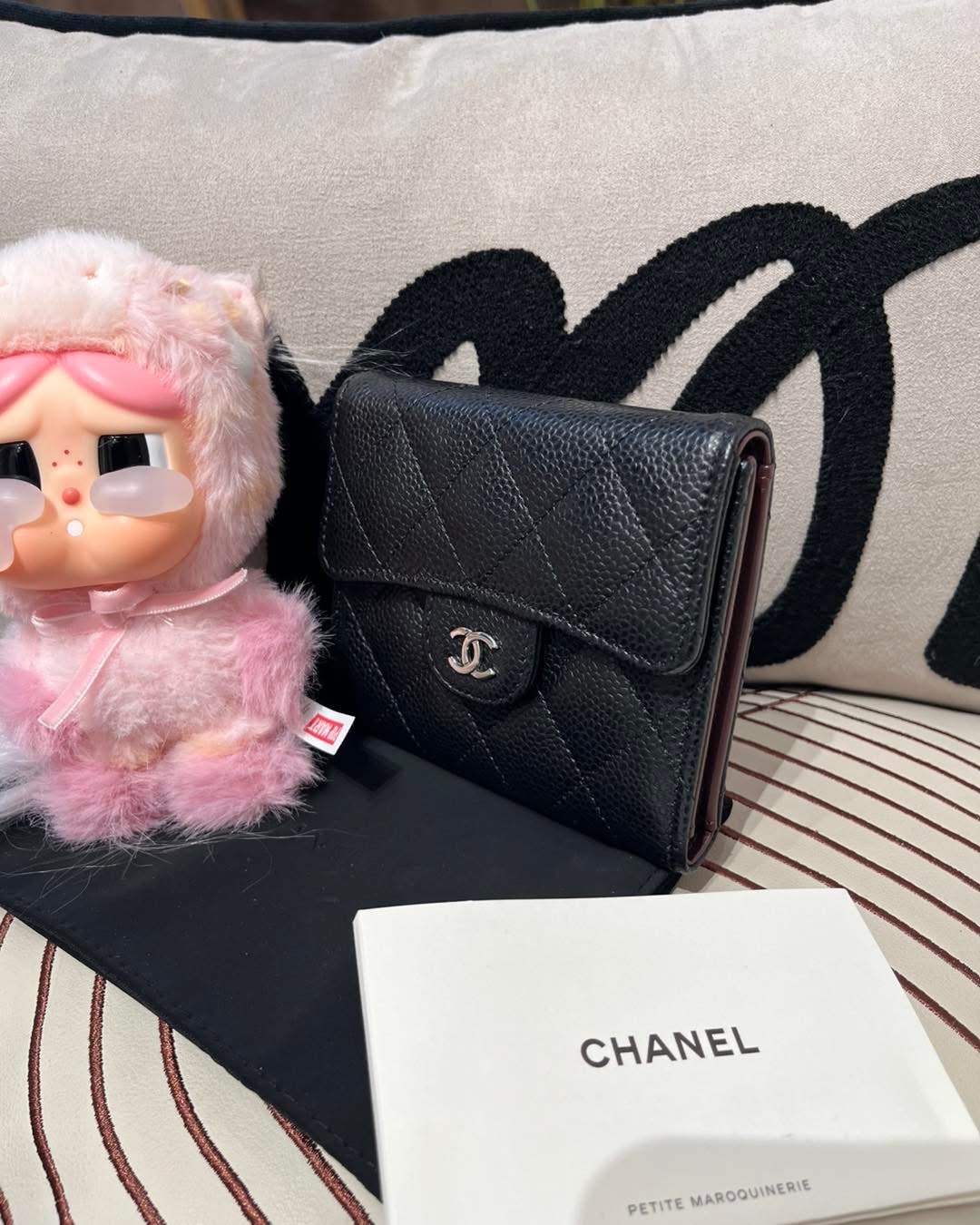 Chanel classic wallet 黑色魚子醬牛皮銀扣經典短銀包100%Authentic,99%new ✅新晶貼✅Dust bag✅ box