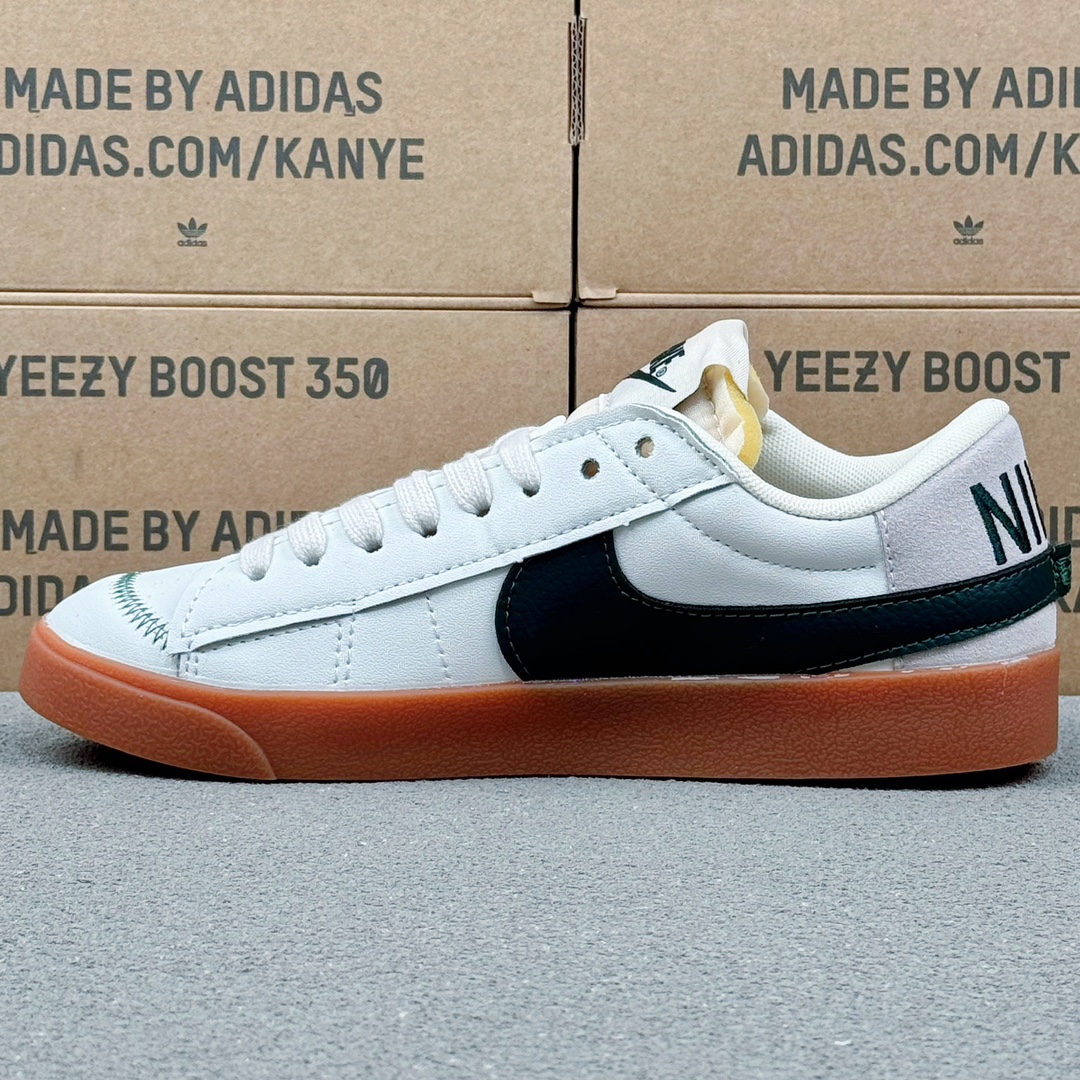 Nike Blazer Low '77 Jumbo