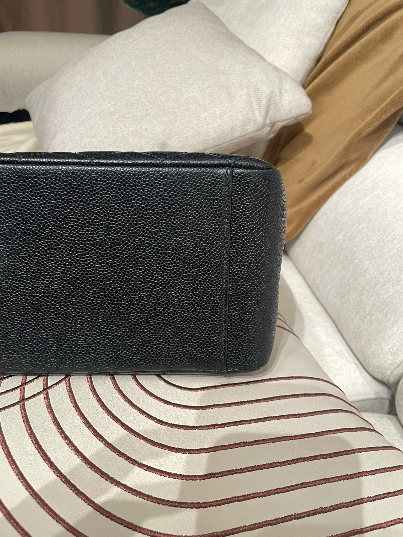 Chanel GST 黑色荔枝牛皮銀扣 100Authentic, 98%New ✅20Card✅Dust bag