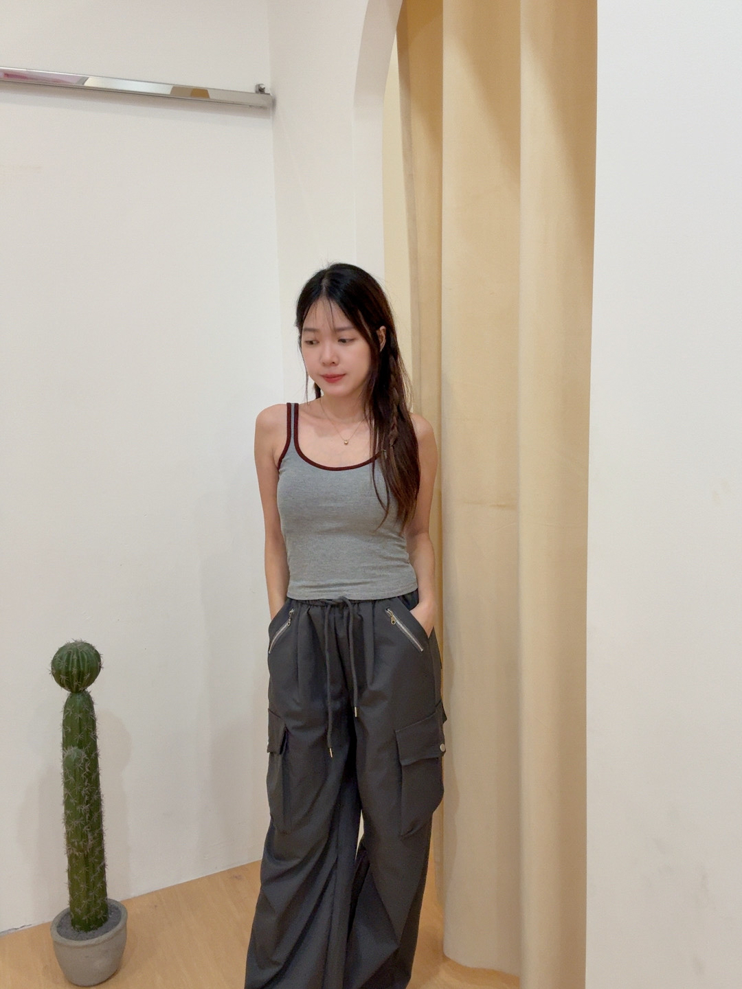 螺纹撞色吊带背心 R2830