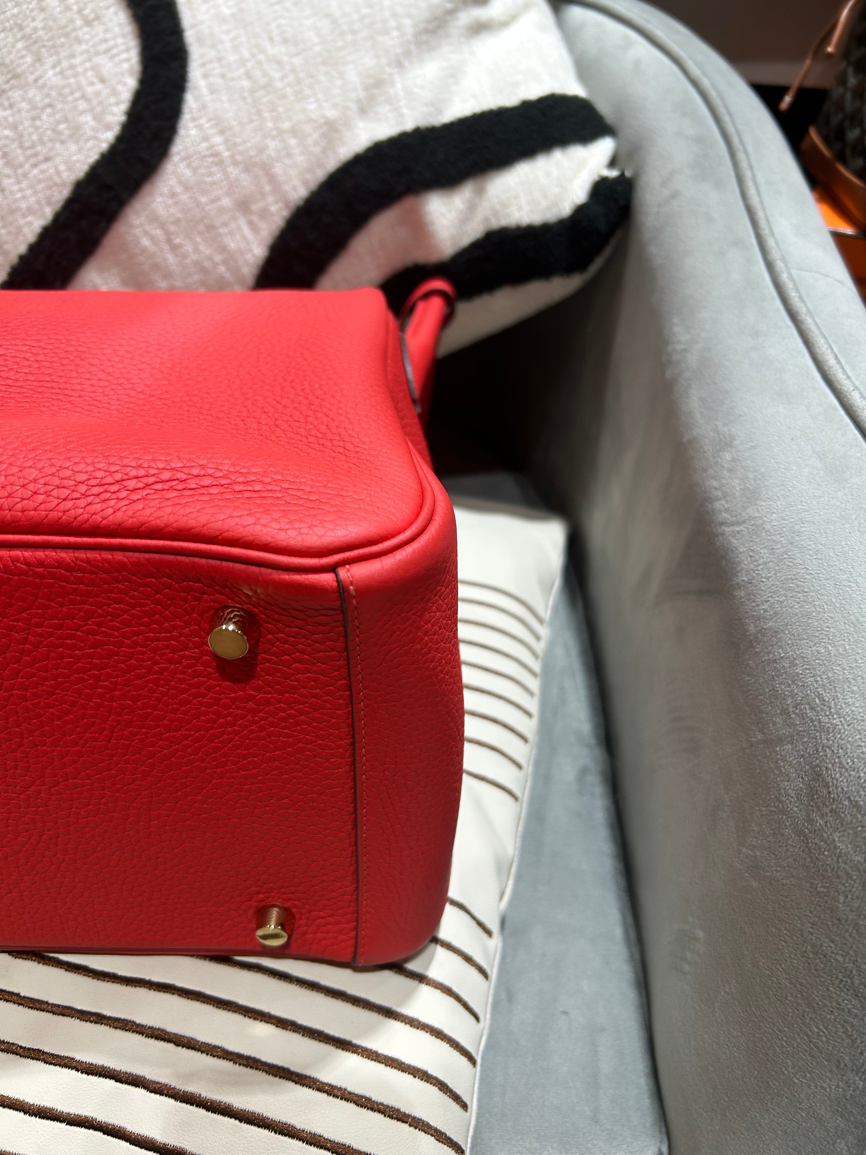 Hermes Lindy 30,SATMP X,心紅金扣 100%Authentic, 98%new ✅dust bag✅box