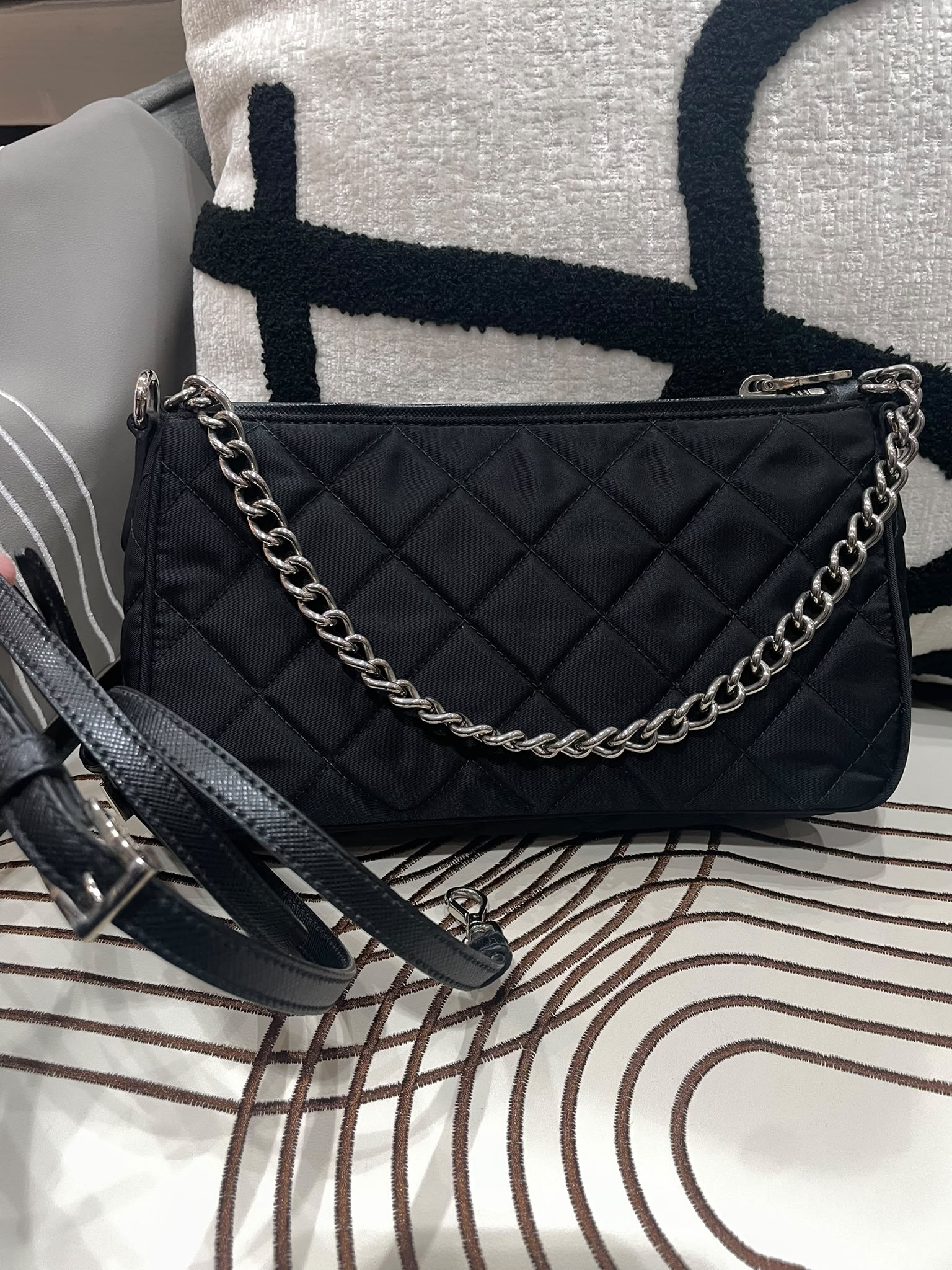 PRADA IBH026 Bandoliera Tessuto Impuntu re-nylon bag 100%Authentic, 98%New ✅Dust bag