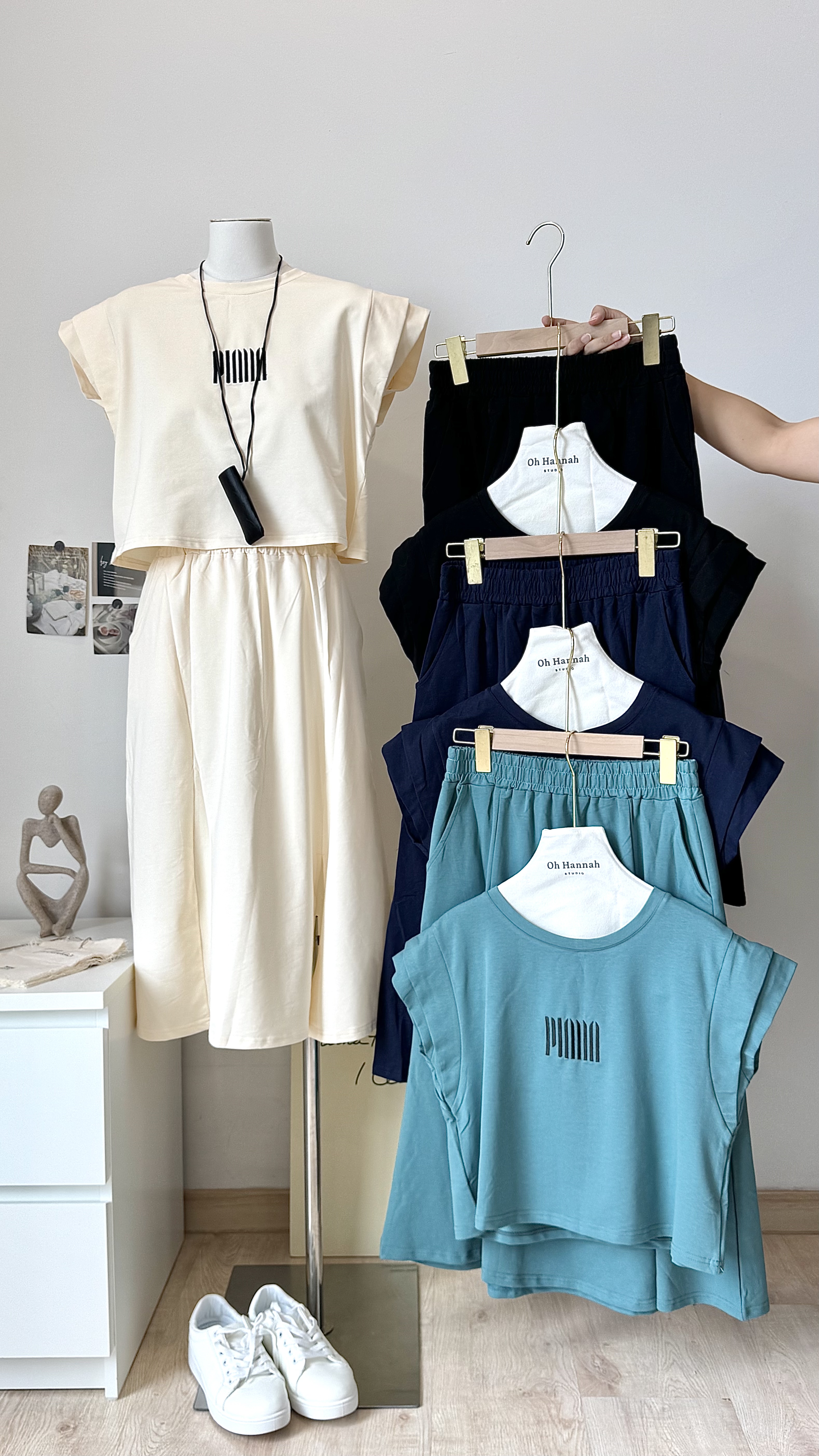 Mabel Embroidered Skirt Set 韩系休闲A字半长裙套装