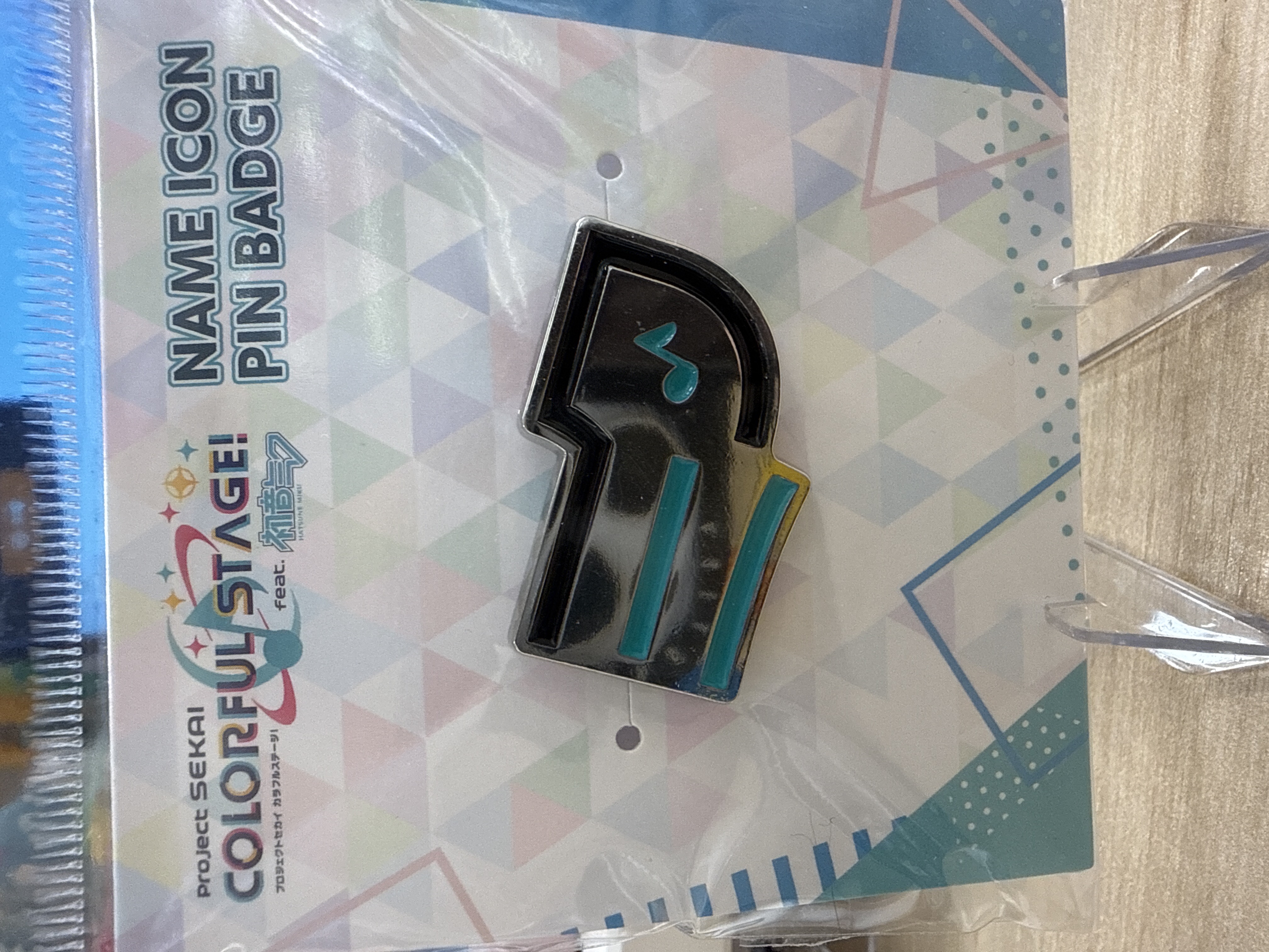 世界計劃 金屬名牌徽章 初音未來