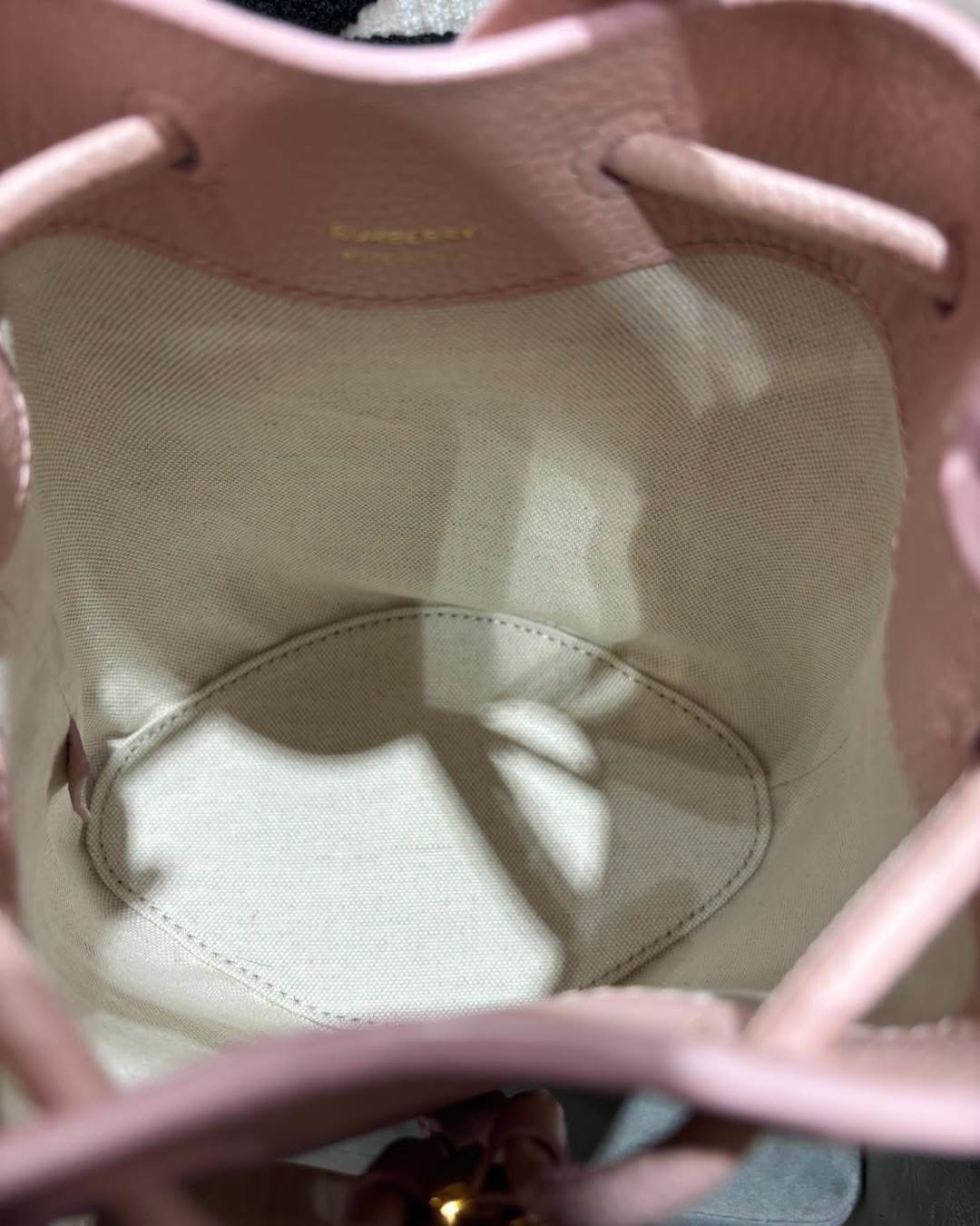 BURBERRY Calfskin Mini TB Drawstring Bucket 2 way bag 100%Authentic, unused 未使用品 ✅Dust bag✅tap 