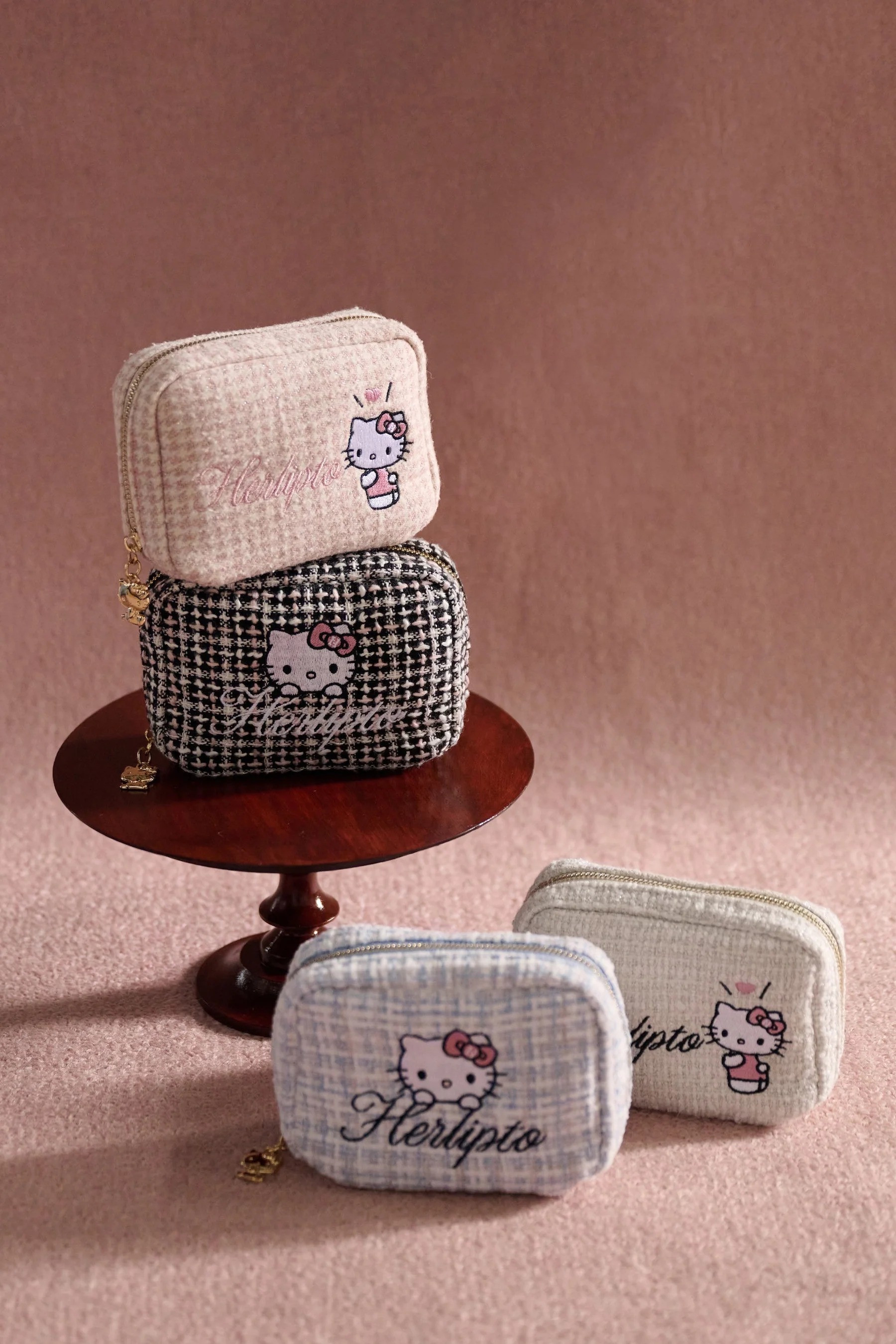 🎀【預訂】Her lip to × Kitty Tweed Mini Pouch W