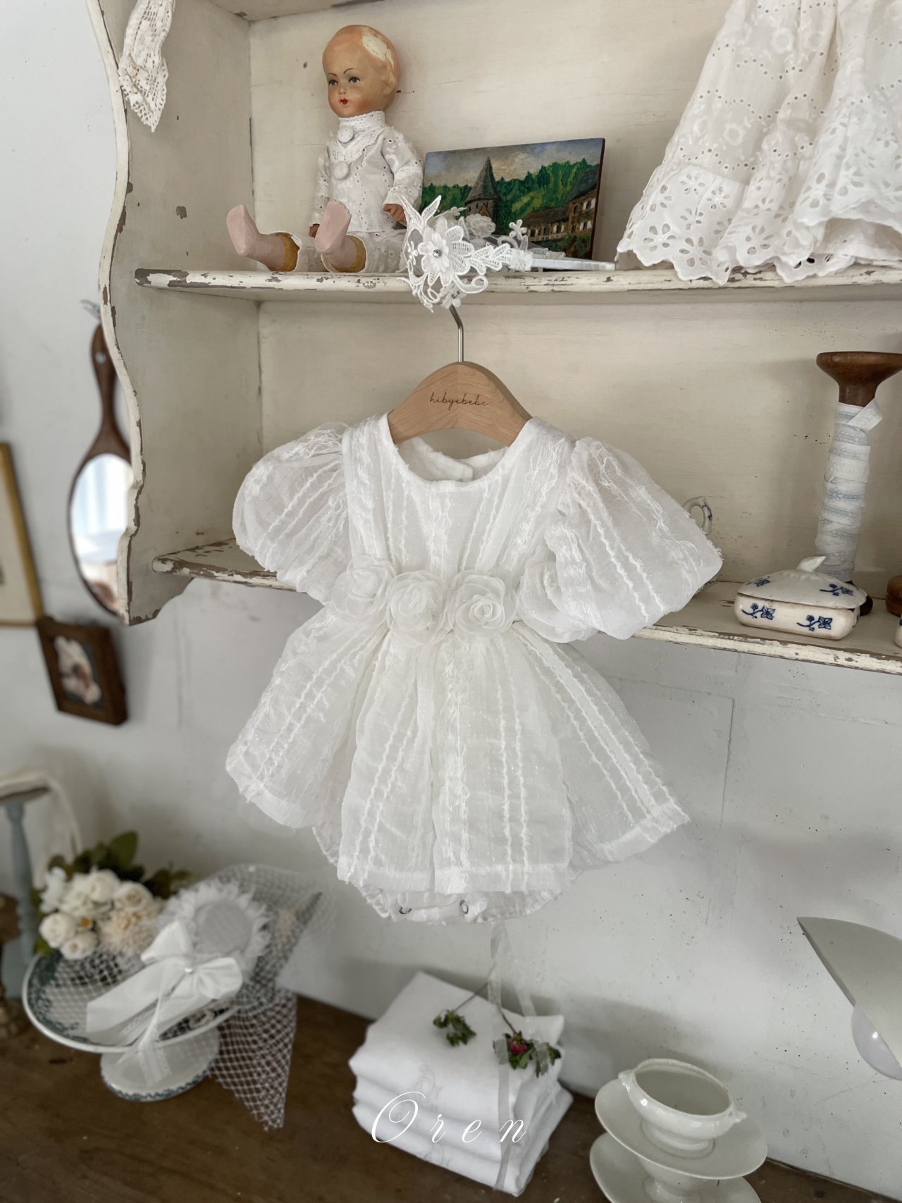 ☀️預訂 韓國直送☀️🇰🇷Oren Edel Pure蕾絲紋理花卉腰帶泡泡袖包屁裙/連身裙