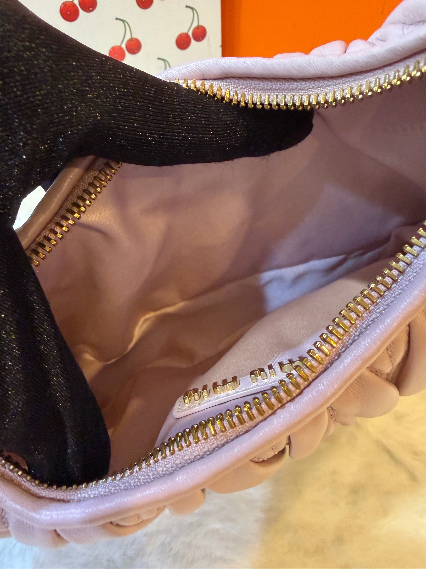 Pre Owned Miu Miu wander hobo