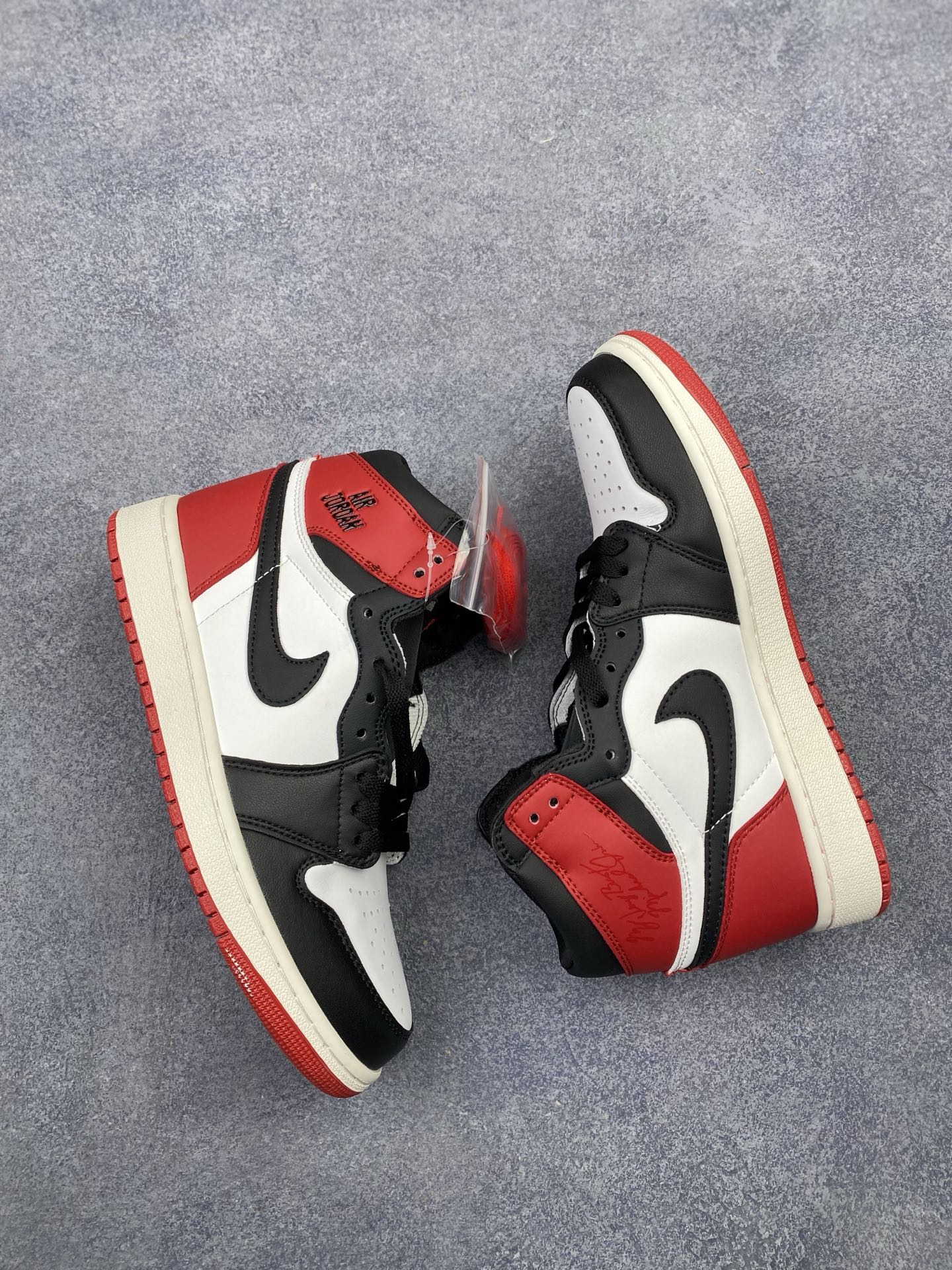 Nike Air Jordan 1 Retro High OG