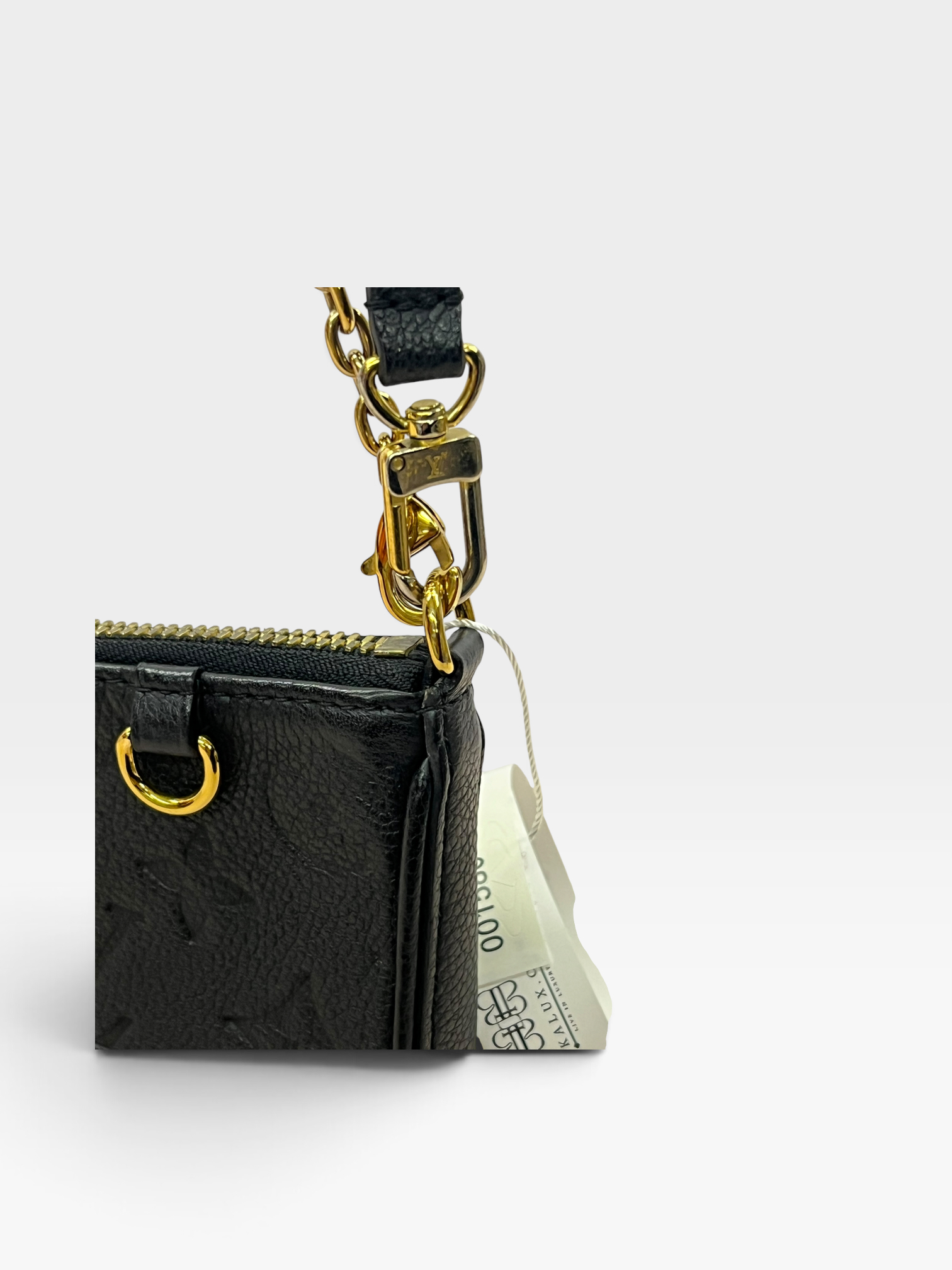 Pre-Owned LV Easy Pouch On Strap / Product Code: 082803