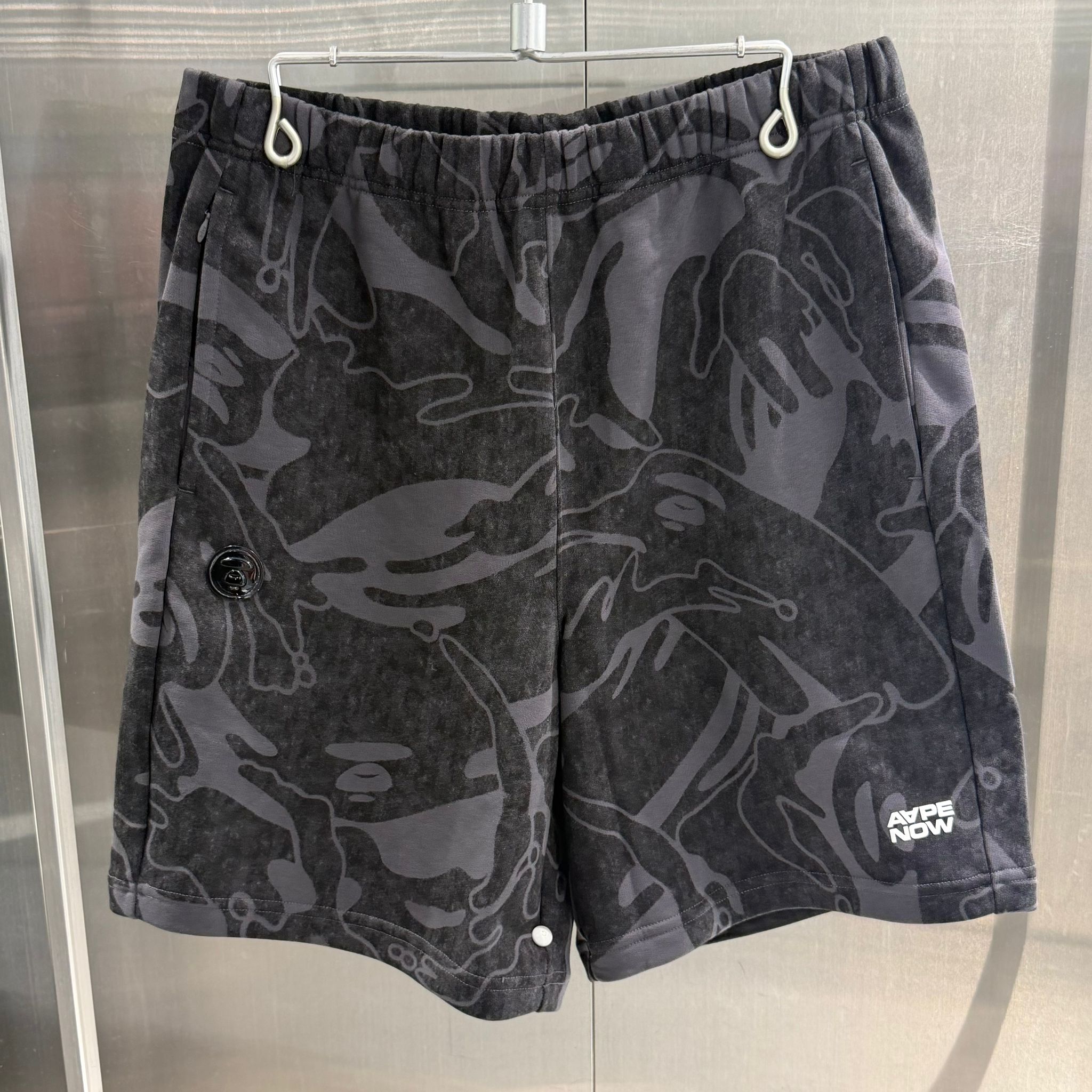 AAPE AAPENOW camo sweat shorts (C684)