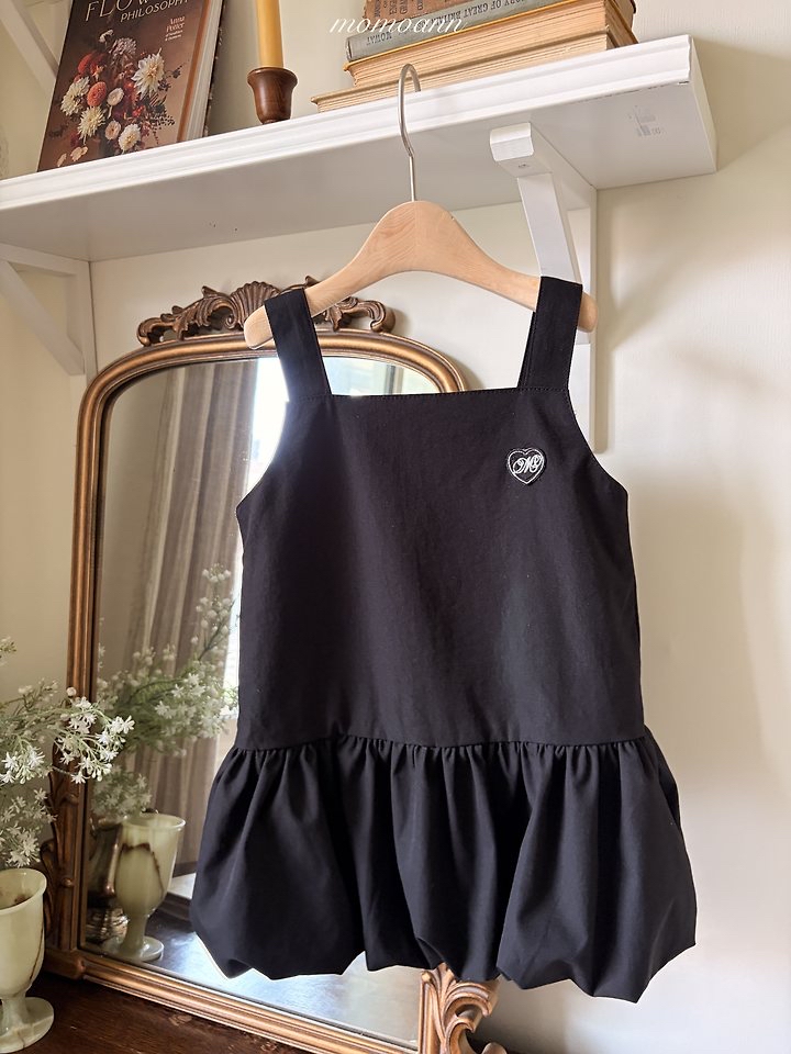 Momoann | Balloon Dress (Black)