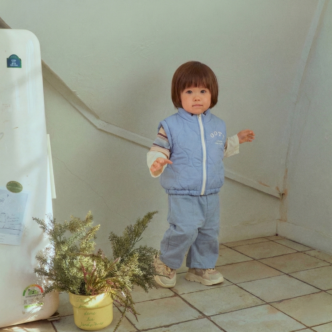 🌸預訂 韓國直送🌸🇰🇷OOTTBEBE三色標誌刺繡絎縫背心外套