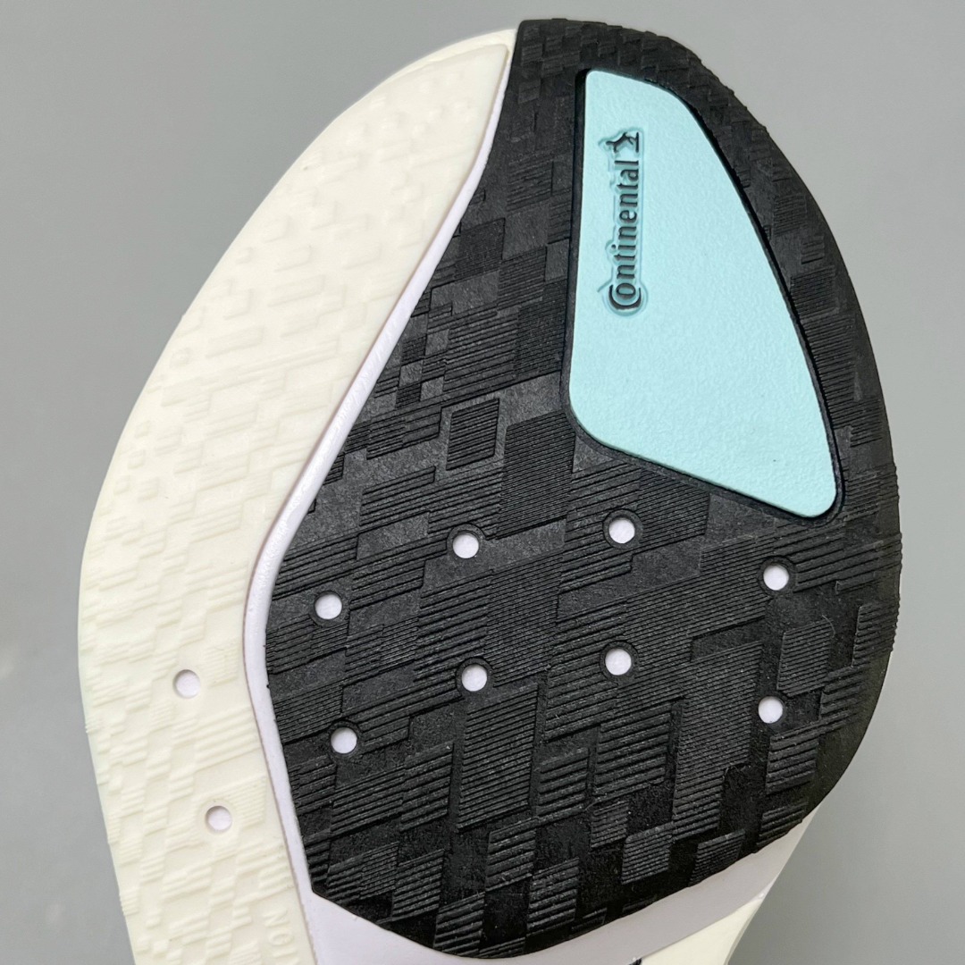 Adidas Adizero Boston 13