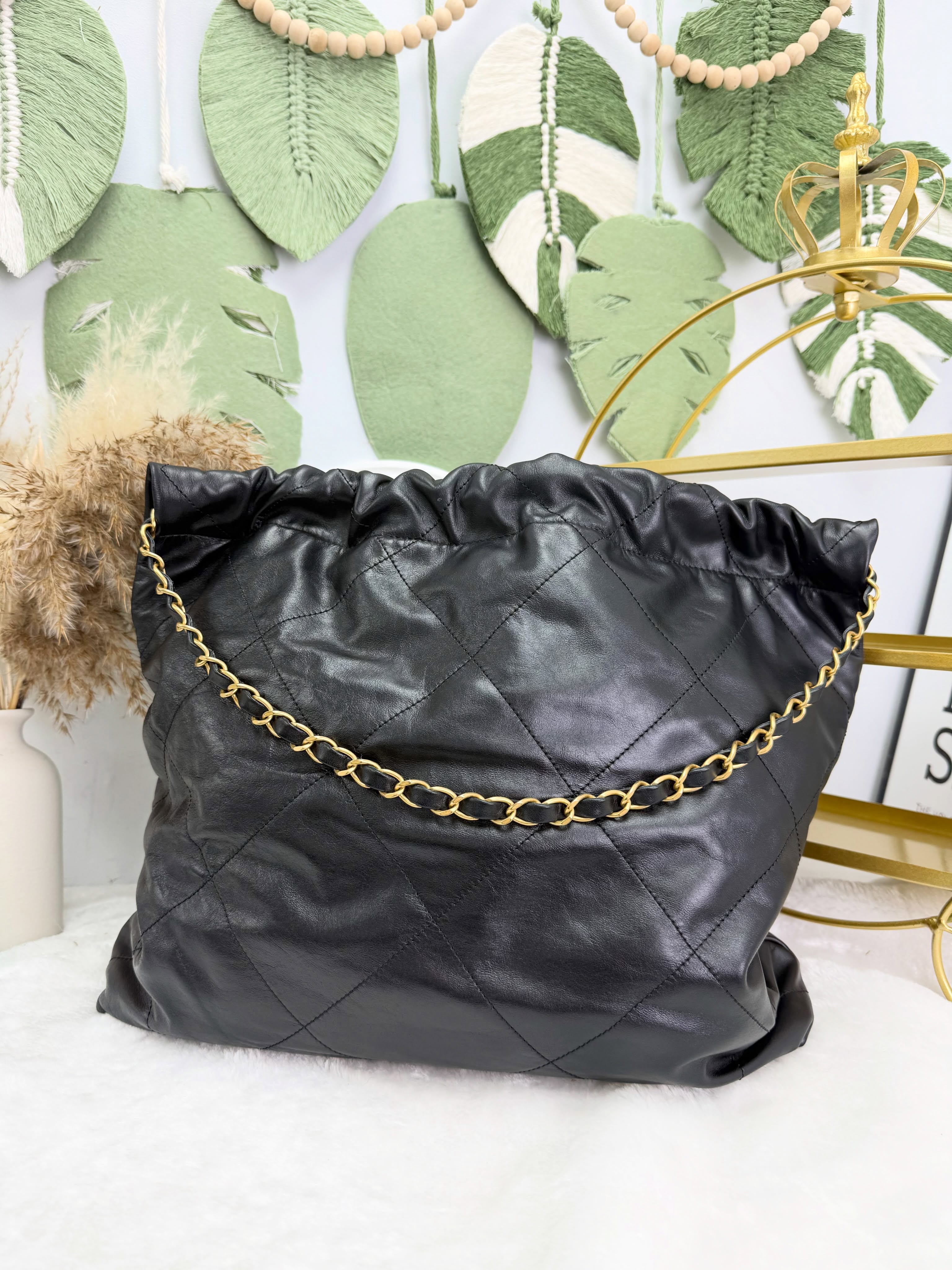 Chanel👜 PRE OWNED 🛍️🖤22bag Medium 黑金 有塵袋💼